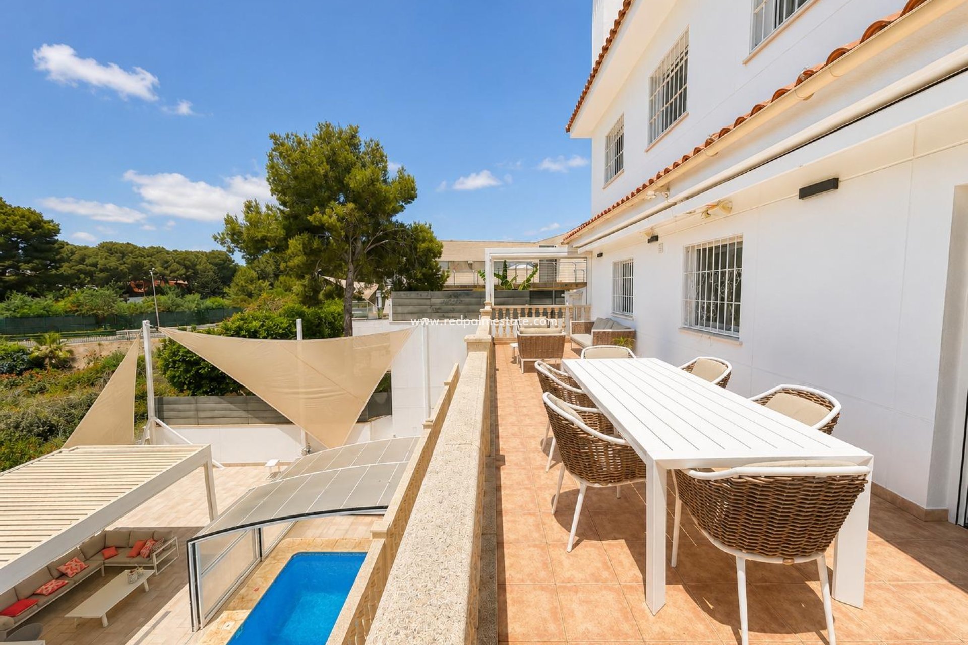 Återförsäljning - Villa -
Orihuela Costa - Campoamor