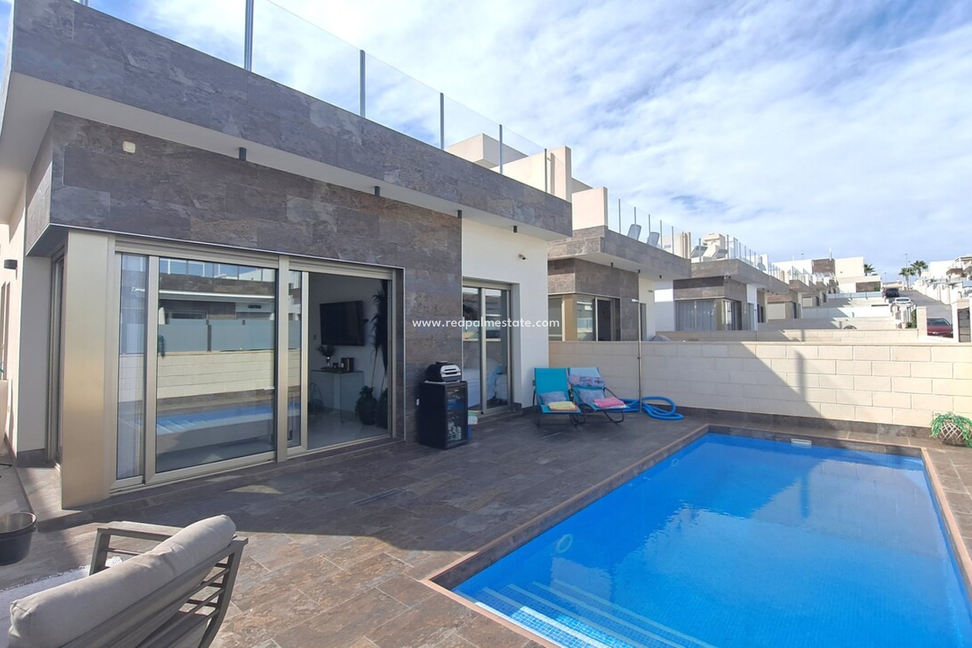 Återförsäljning - Villa -
Orihuela Costa - Costa Blanca