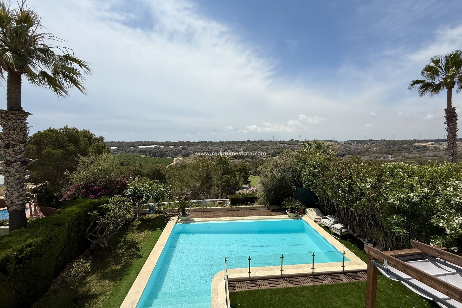 Återförsäljning - Villa -
Orihuela Costa - Costa Blanca