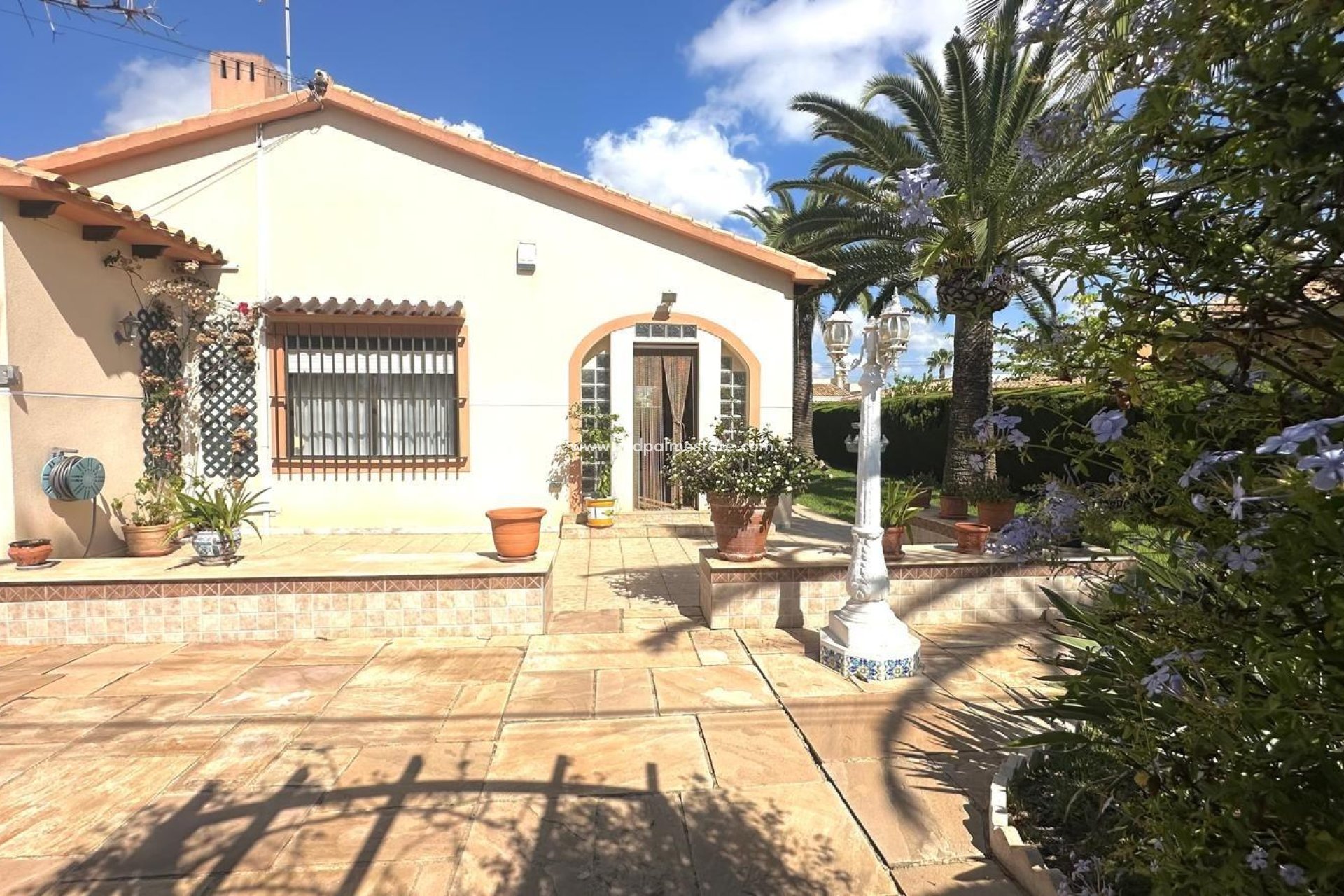 Återförsäljning - Villa -
Orihuela Costa - Costa Blanca
