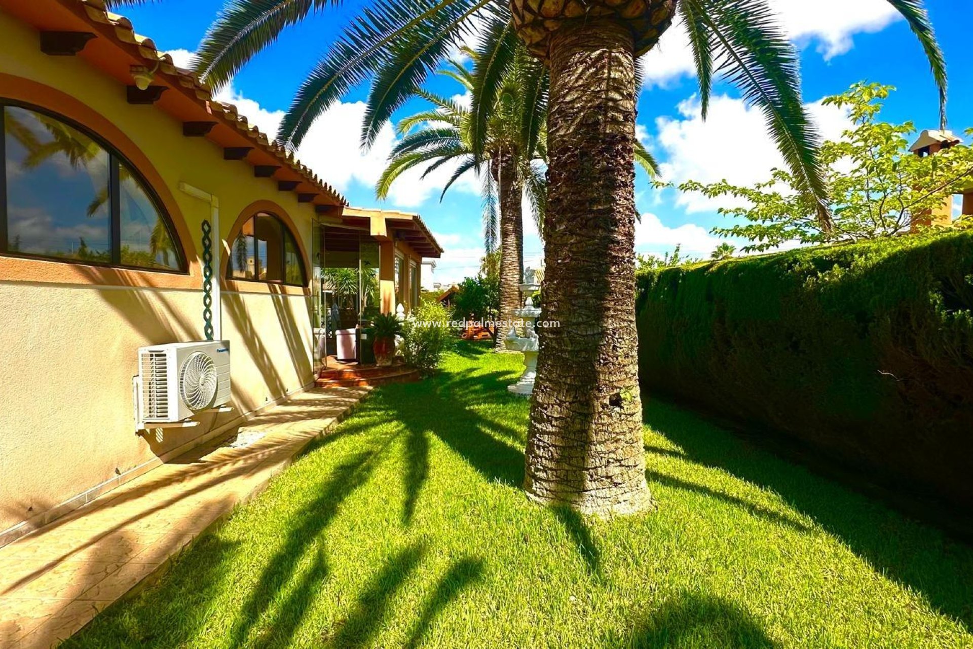 Återförsäljning - Villa -
Orihuela Costa - Costa Blanca