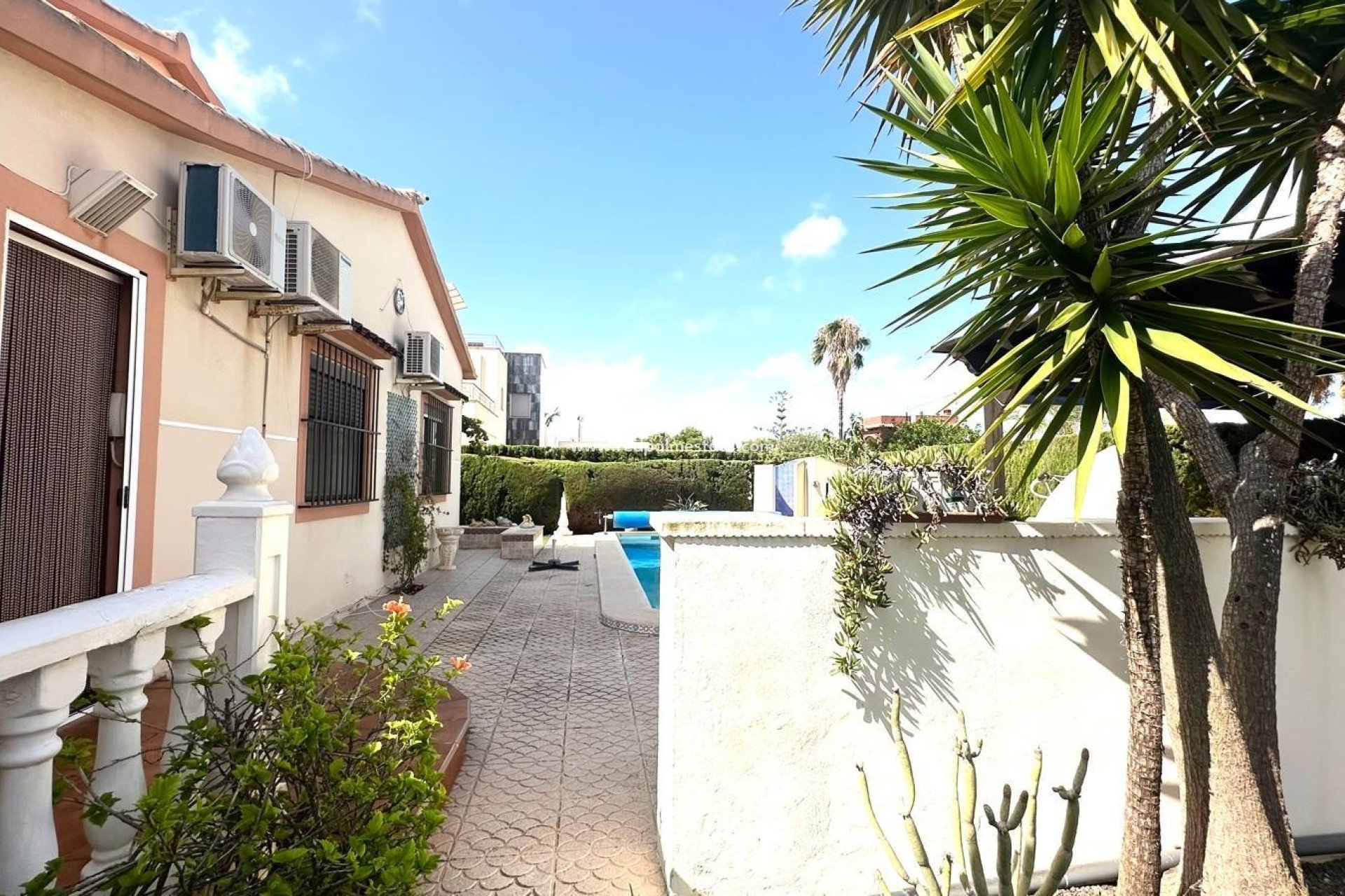 Återförsäljning - Villa -
Orihuela Costa - Costa Blanca