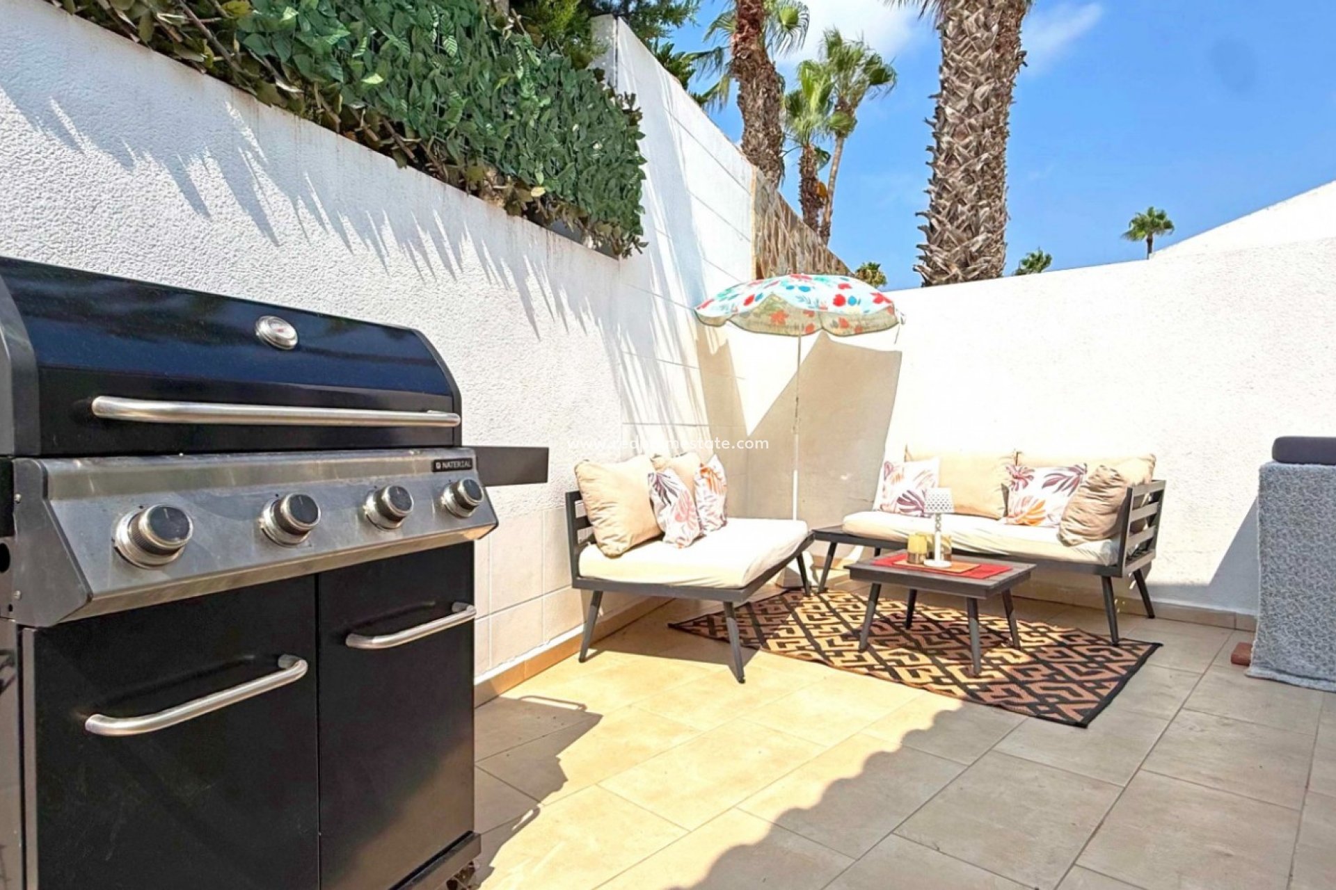 Återförsäljning - Villa -
Orihuela Costa - Costa Blanca