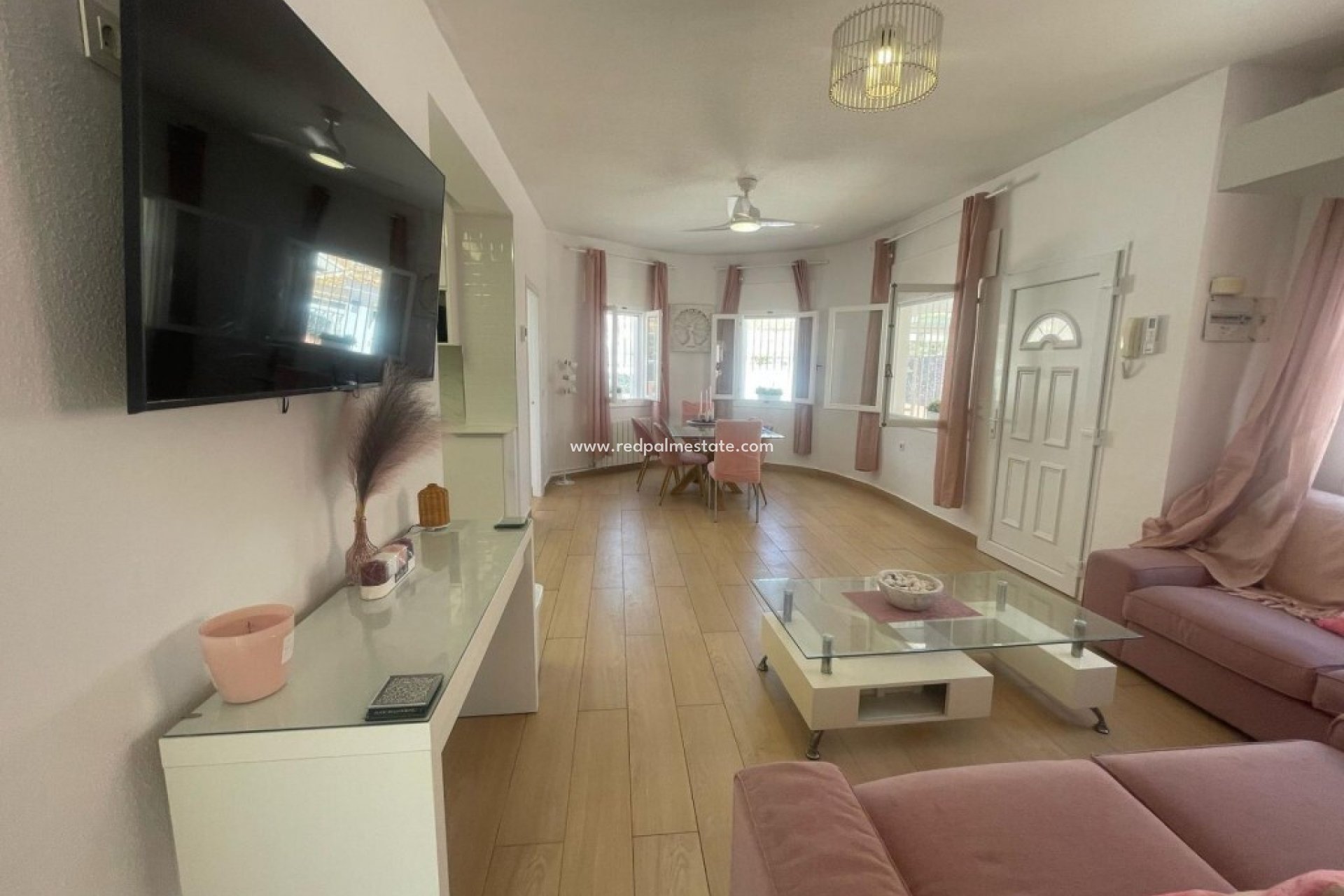 Återförsäljning - Villa -
Orihuela Costa - Costa Blanca