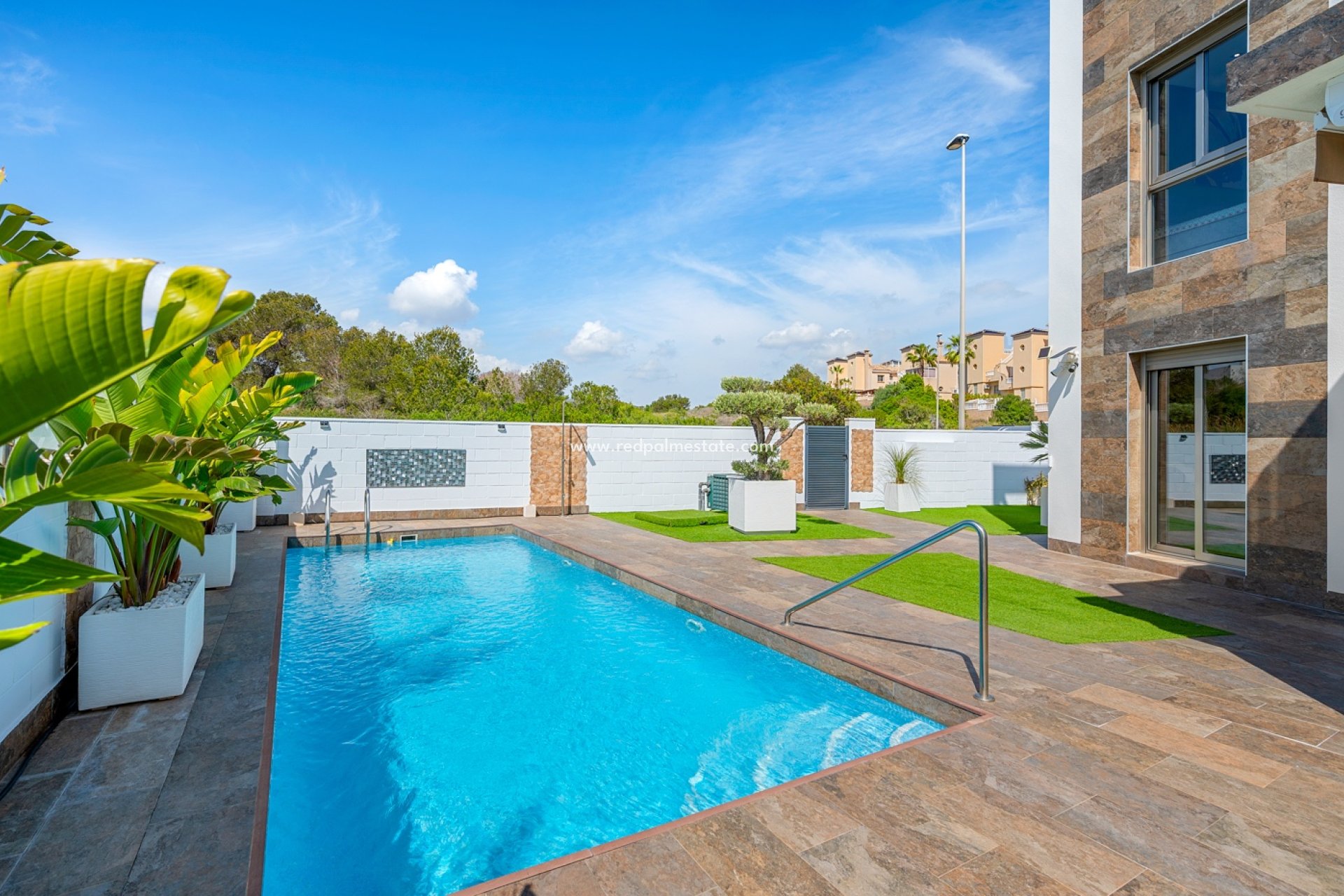 Återförsäljning - Villa -
Orihuela Costa - Costa Blanca