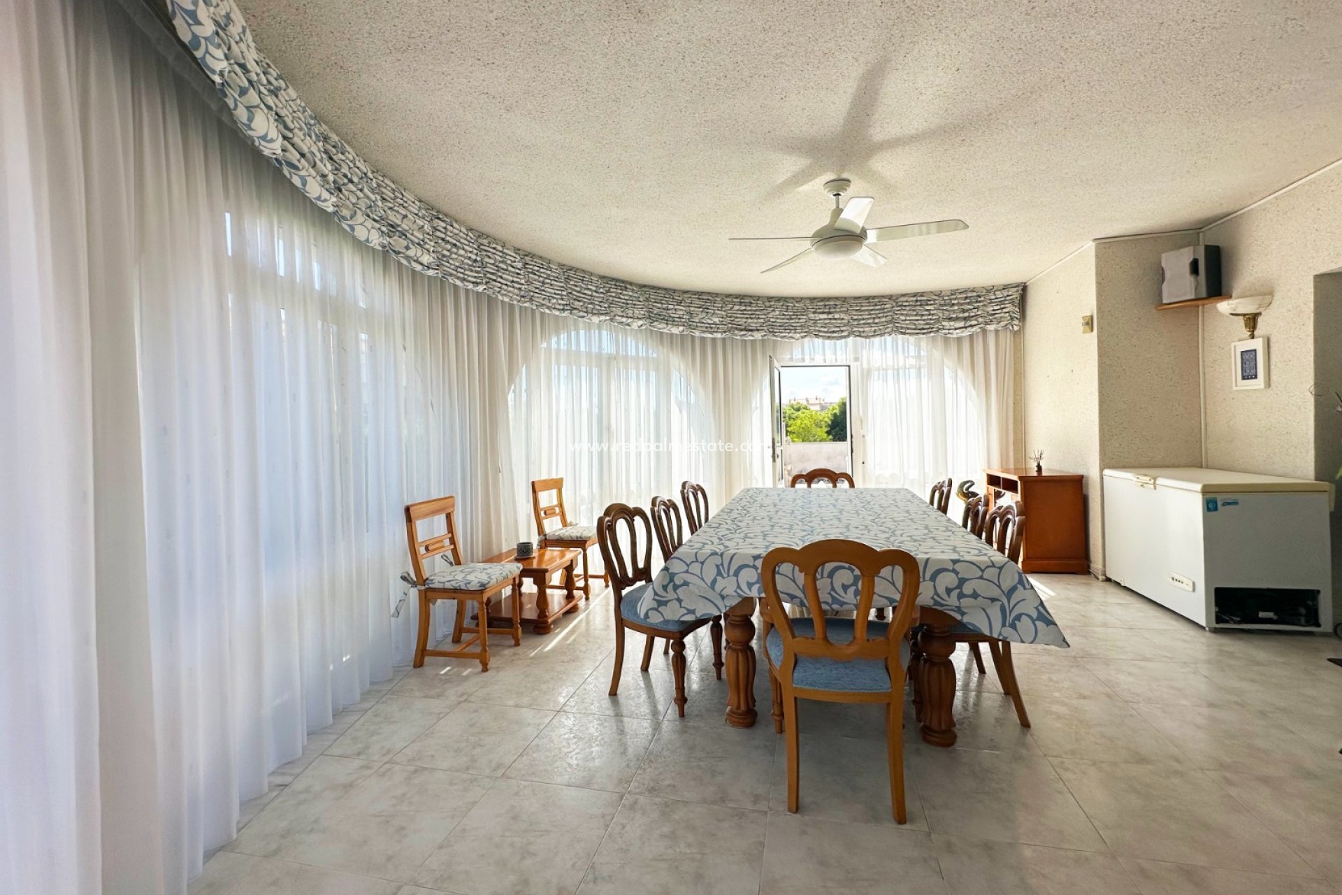 Återförsäljning - Villa -
Orihuela Costa - Costa Blanca