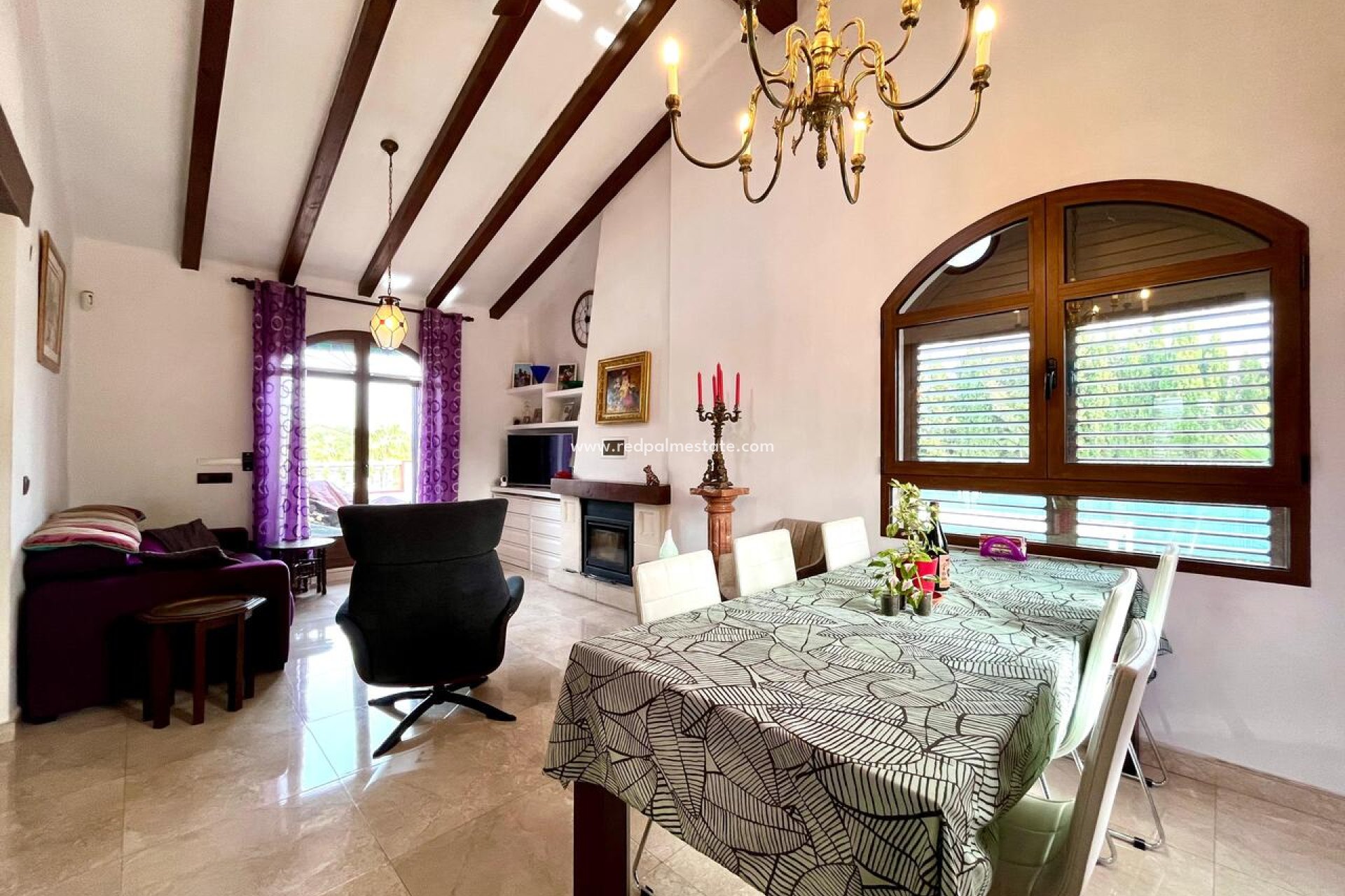 Återförsäljning - Villa -
Orihuela Costa - Costa Blanca