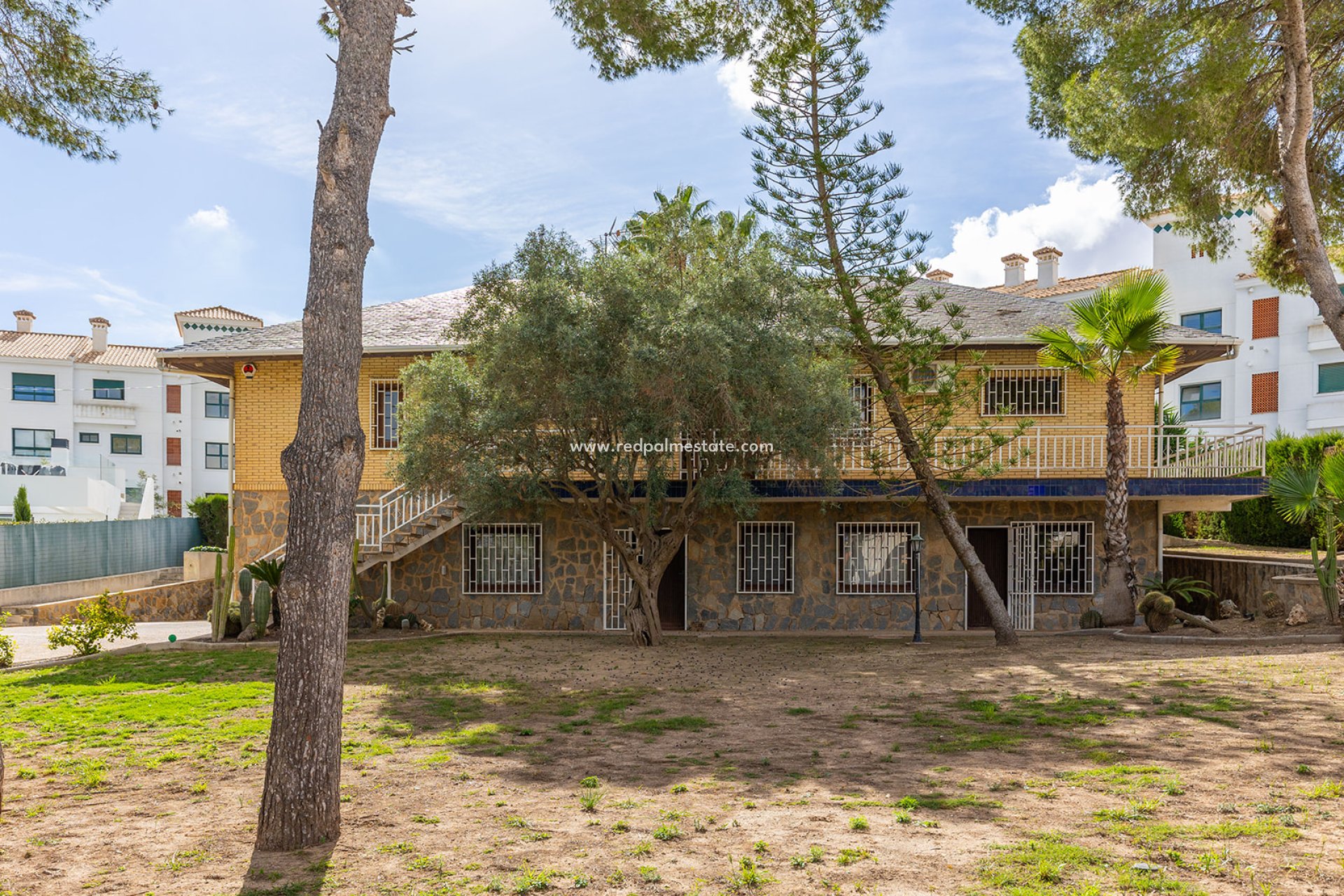 Återförsäljning - Villa -
Orihuela Costa - Costa Blanca