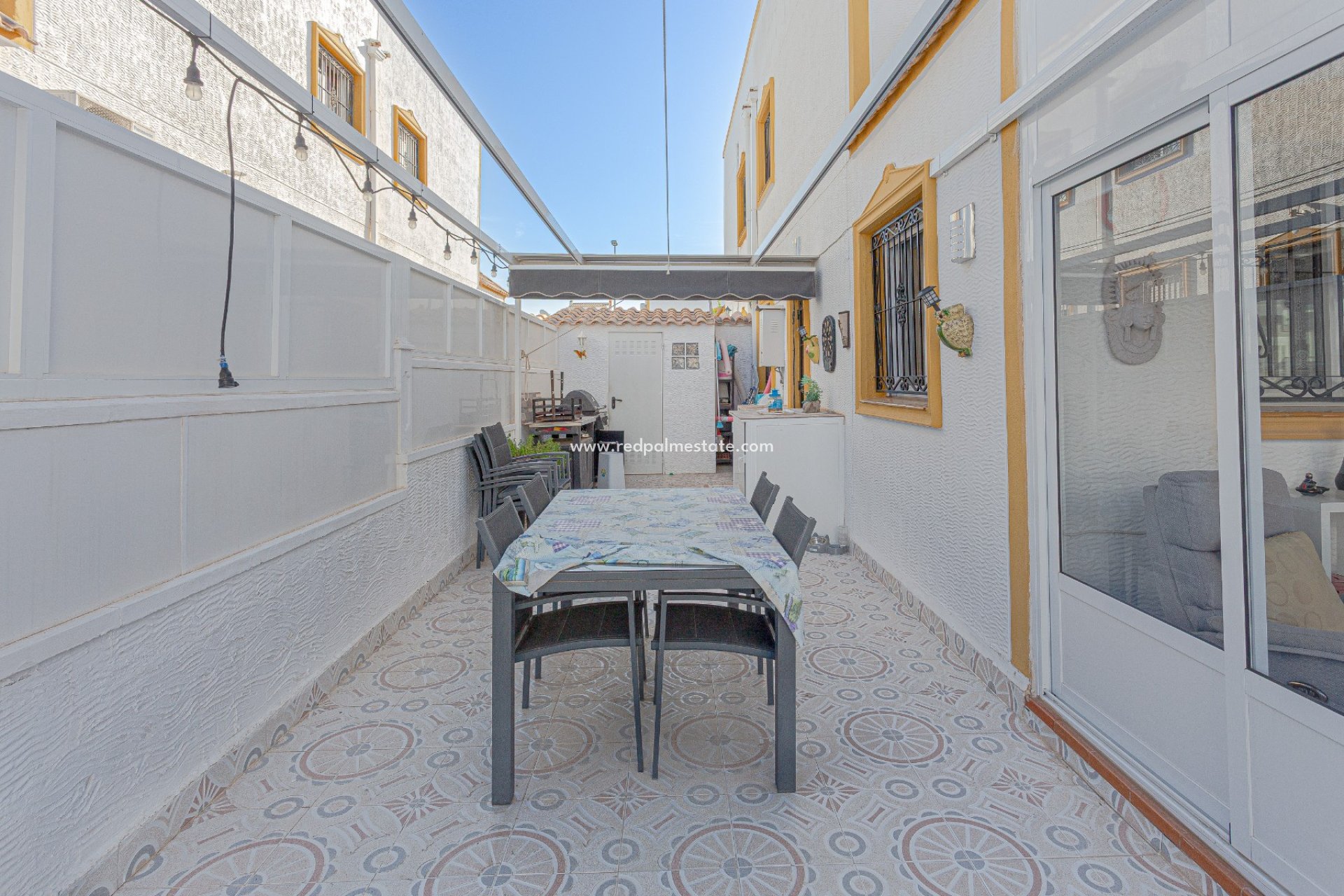 Återförsäljning - Villa -
Orihuela Costa - Costa Blanca