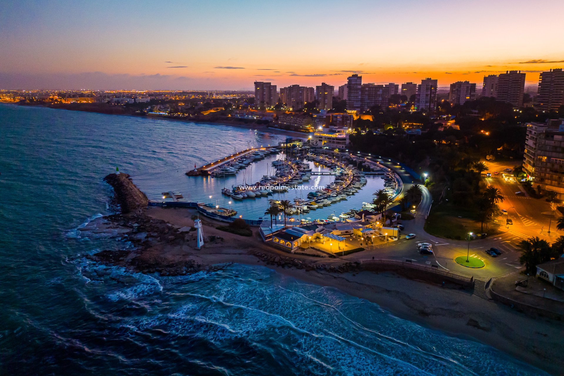 Återförsäljning - Villa -
Orihuela Costa - Dehesa de campoamor