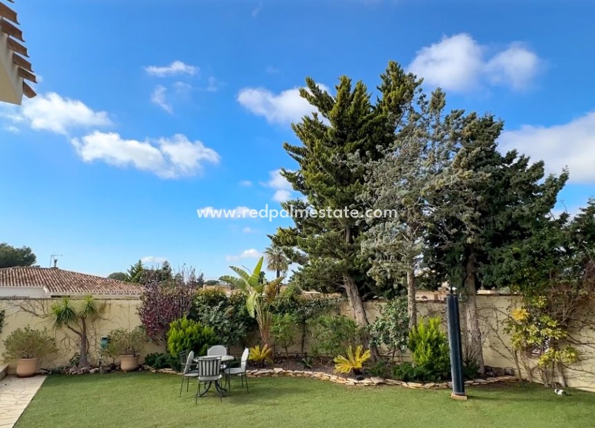 Återförsäljning - Villa -
Orihuela Costa - Dehesa de campoamor