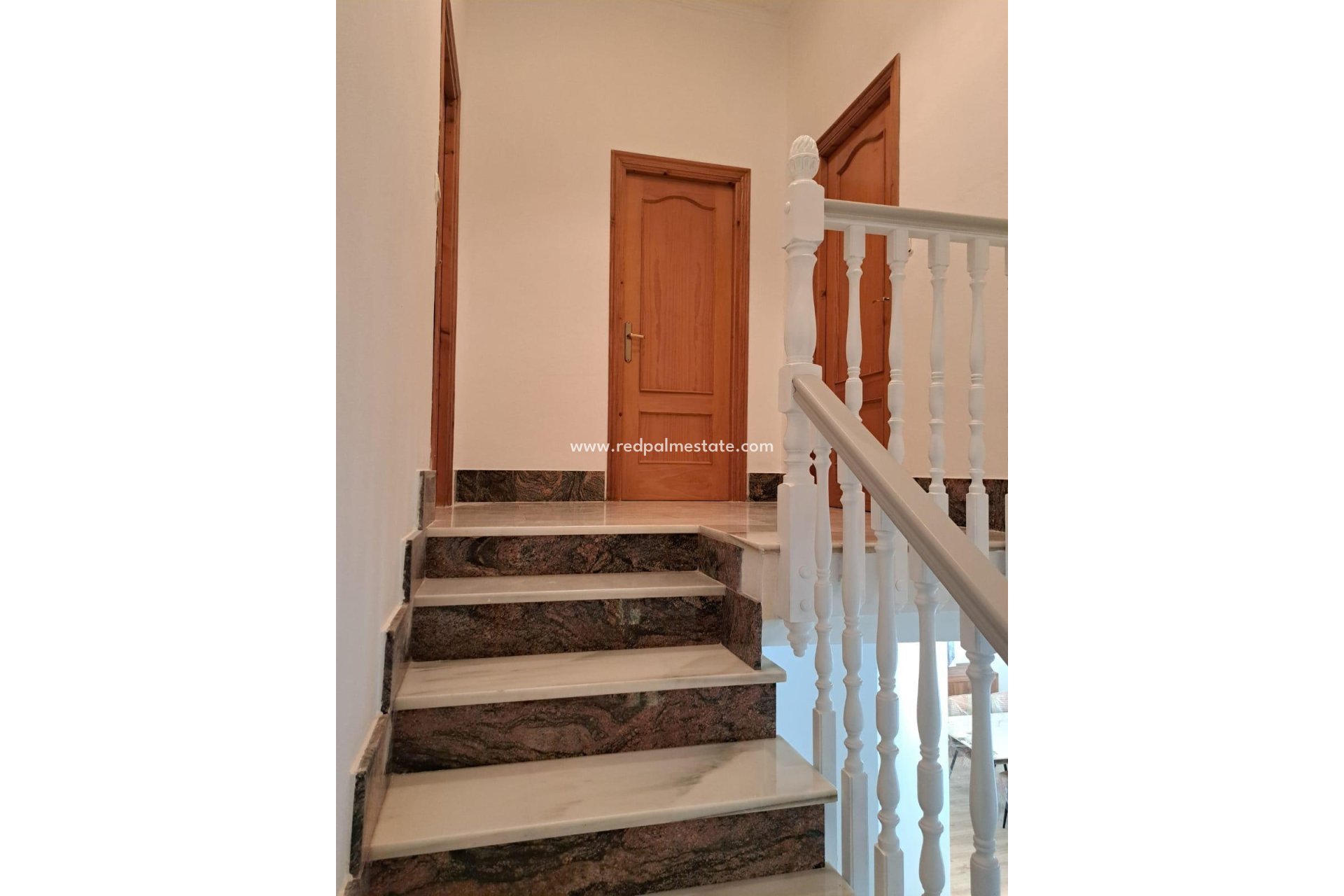 Återförsäljning - Villa -
Orihuela Costa - Desamparados-hurchillo-torremendo