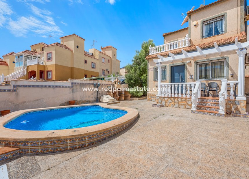 Återförsäljning - Villa -
Orihuela Costa - El Galan