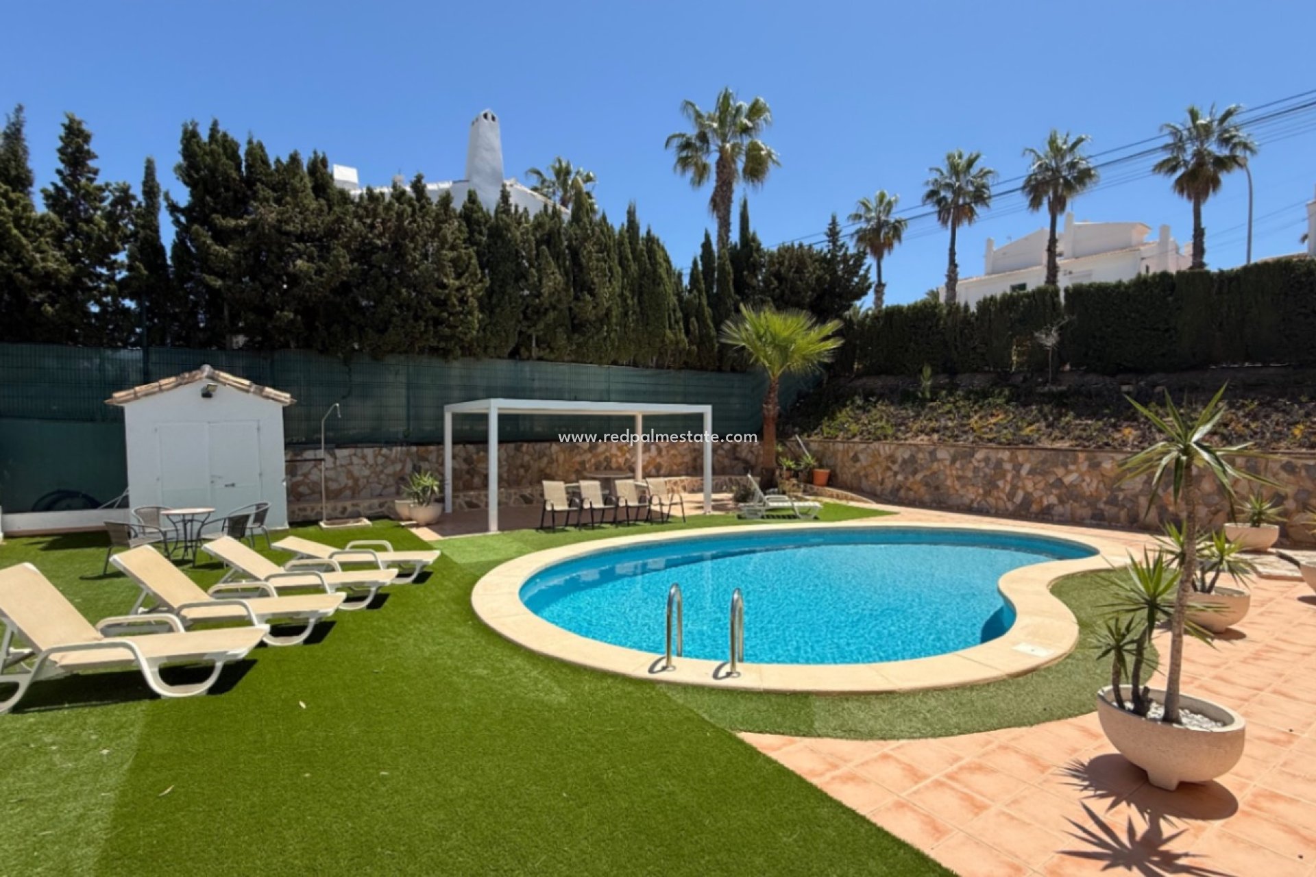Återförsäljning - Villa -
Orihuela Costa - Inland