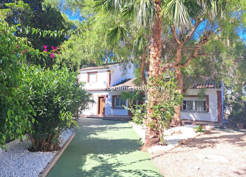 Återförsäljning - Villa -
Orihuela Costa - Inland