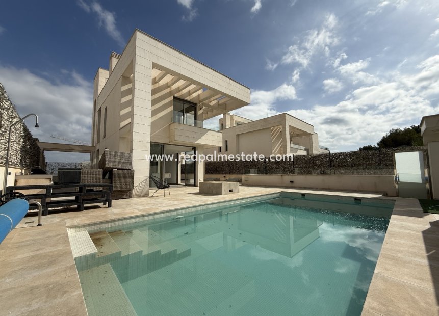 Återförsäljning - Villa -
Orihuela Costa - Inland
