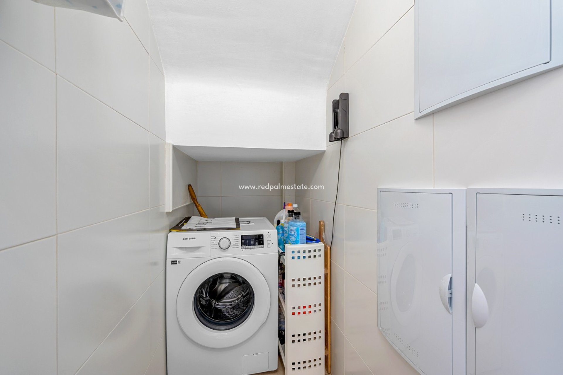 Återförsäljning - Villa -
Orihuela Costa - Inland