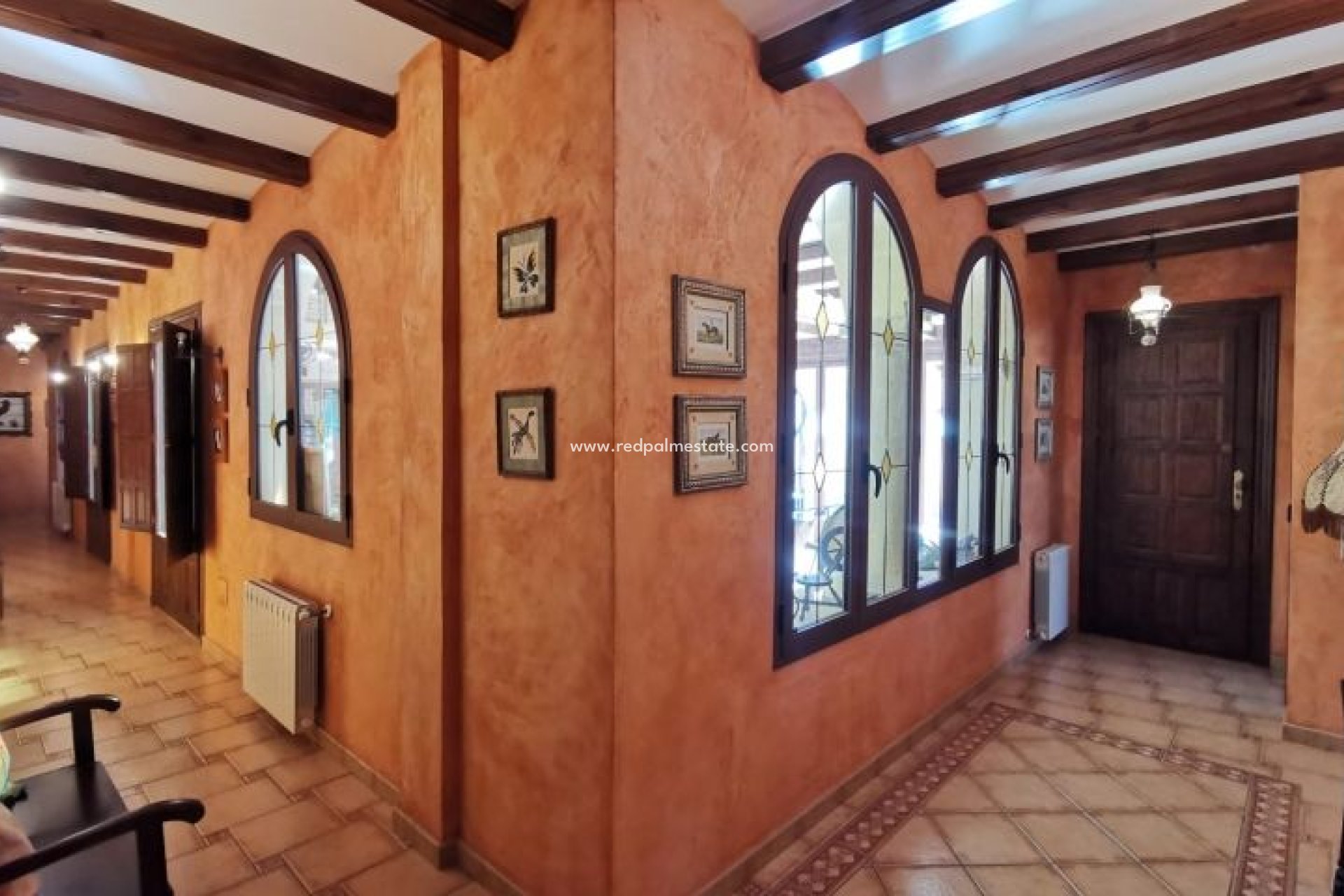 Återförsäljning - Villa -
Orihuela Costa - Inland