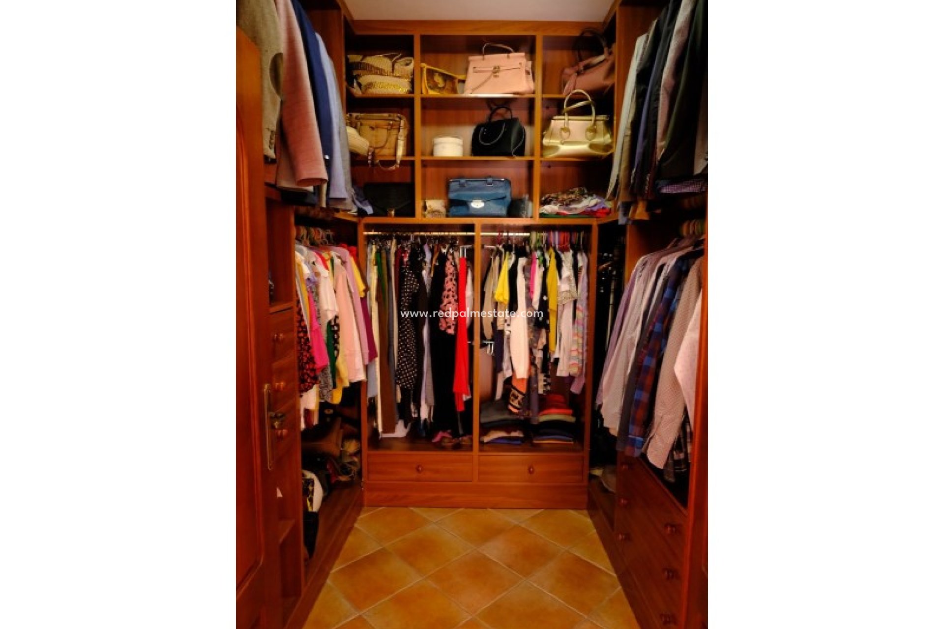 Återförsäljning - Villa -
Orihuela Costa - Inland