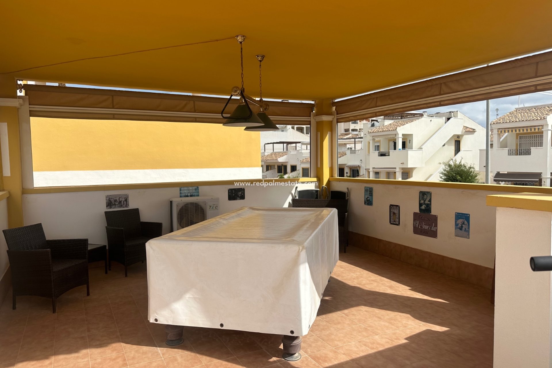 Återförsäljning - Villa -
Orihuela Costa - Inland