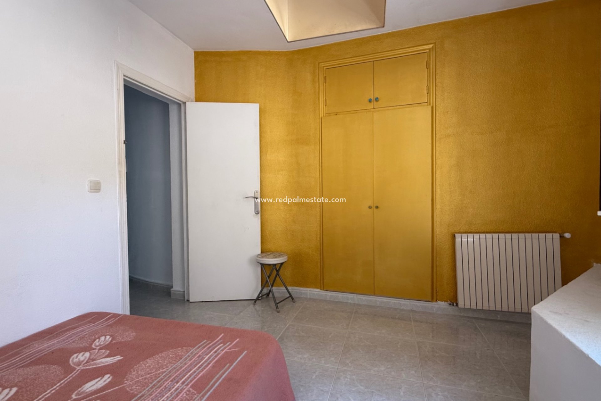 Återförsäljning - Villa -
Orihuela Costa - Inland