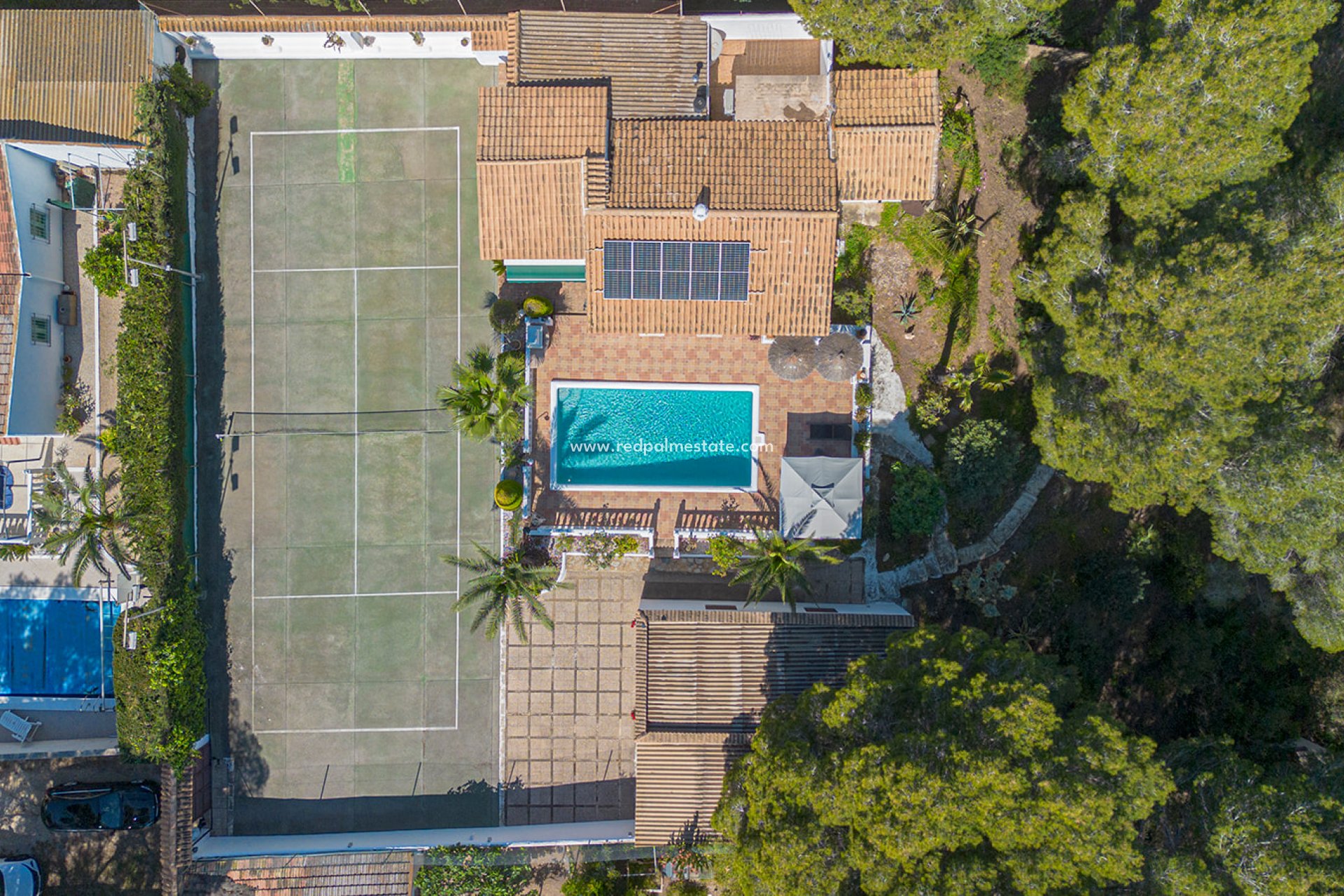 Återförsäljning - Villa -
Orihuela Costa - Inland