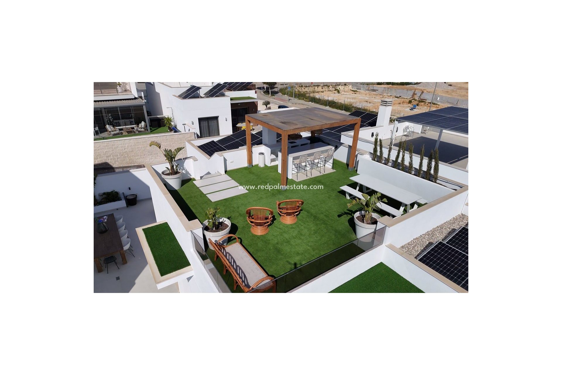 Återförsäljning - Villa -
Orihuela Costa - Inland
