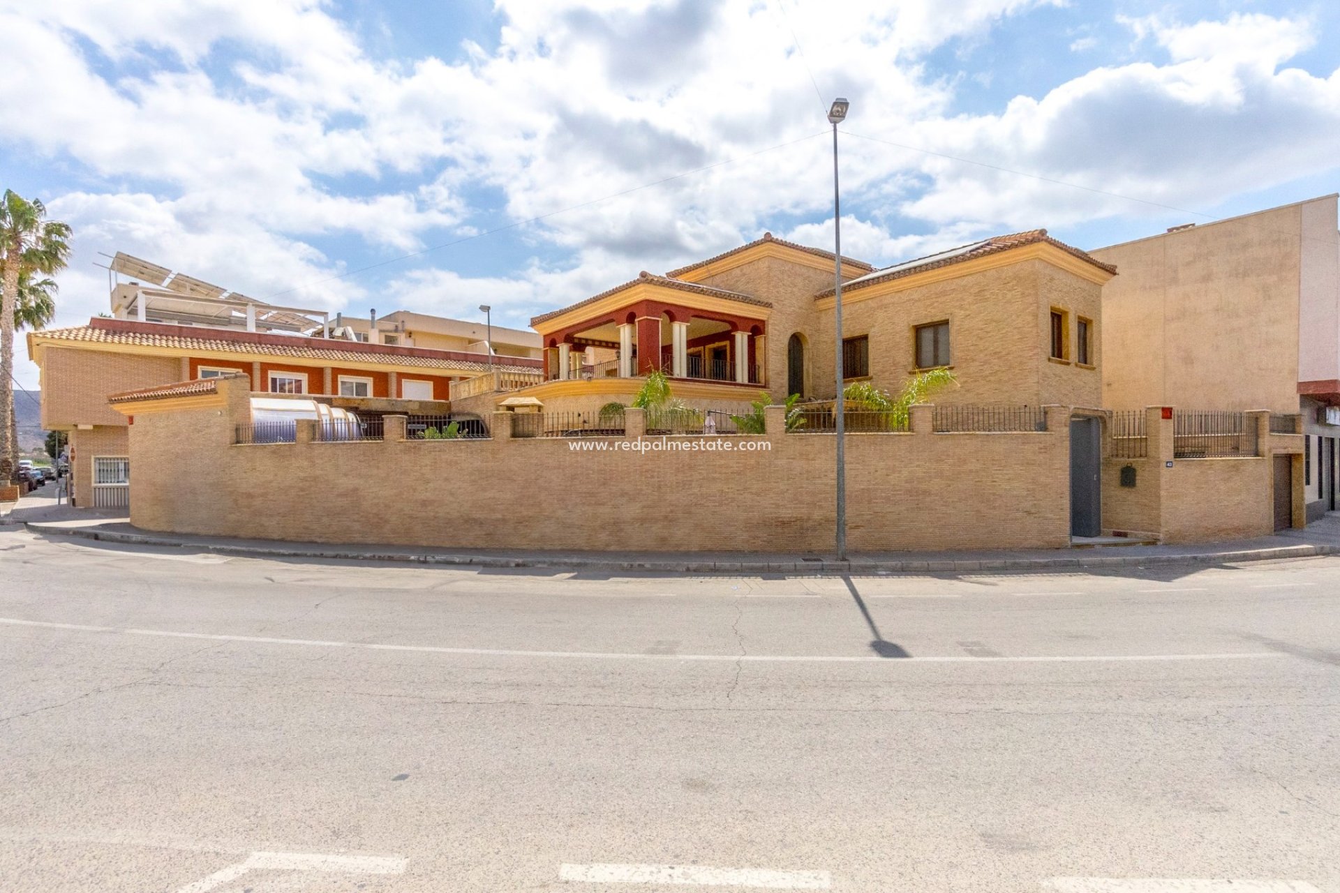 Återförsäljning - Villa -
Orihuela Costa - La Aparecida