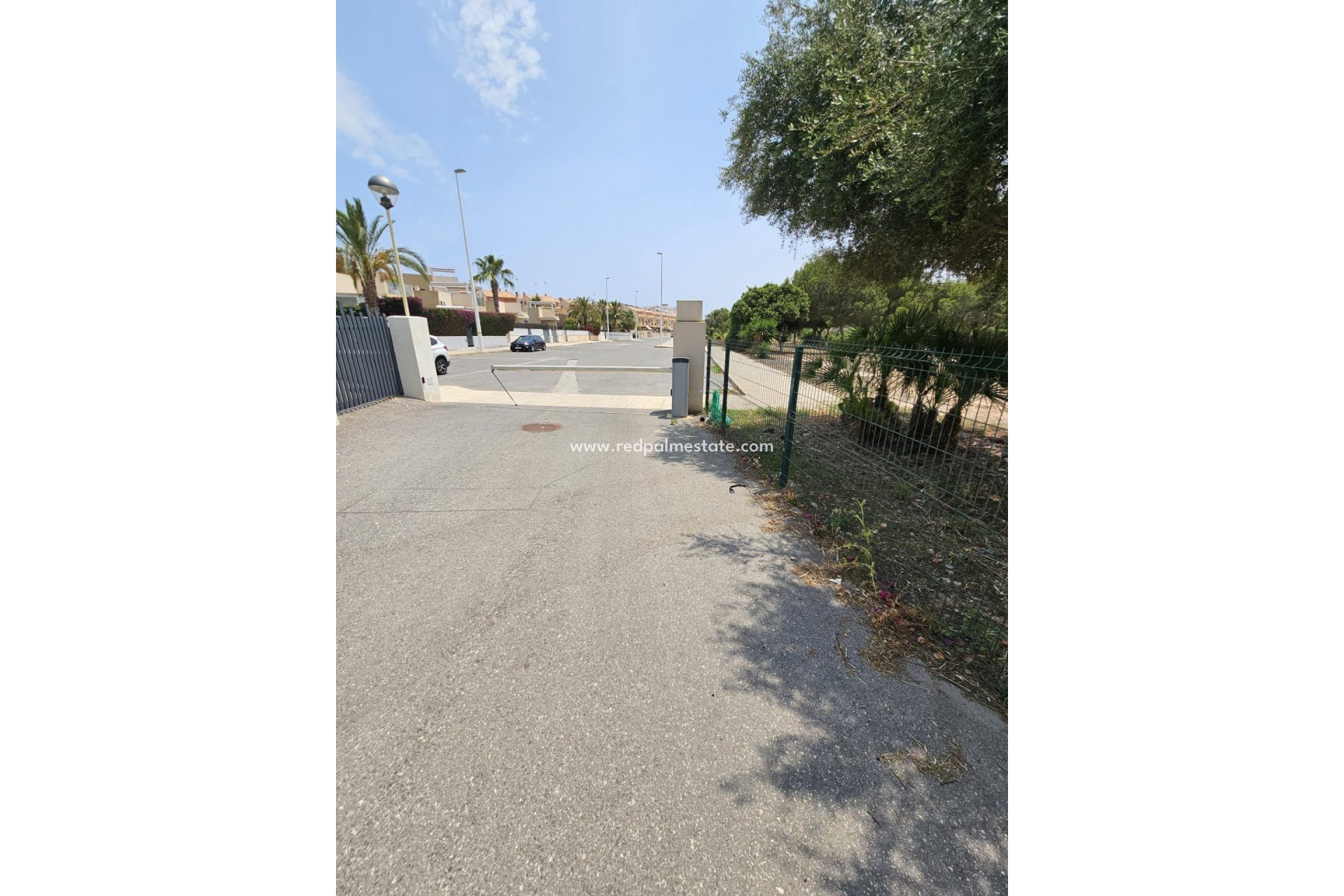 Återförsäljning - Villa -
Orihuela Costa - La Regia