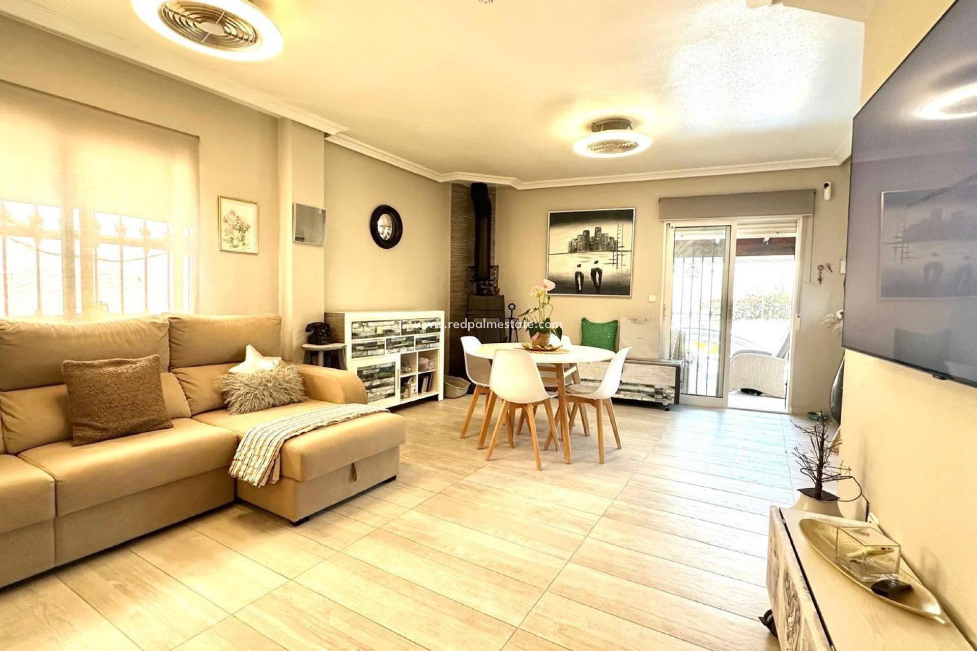 Återförsäljning - Villa -
Orihuela Costa - La Regia