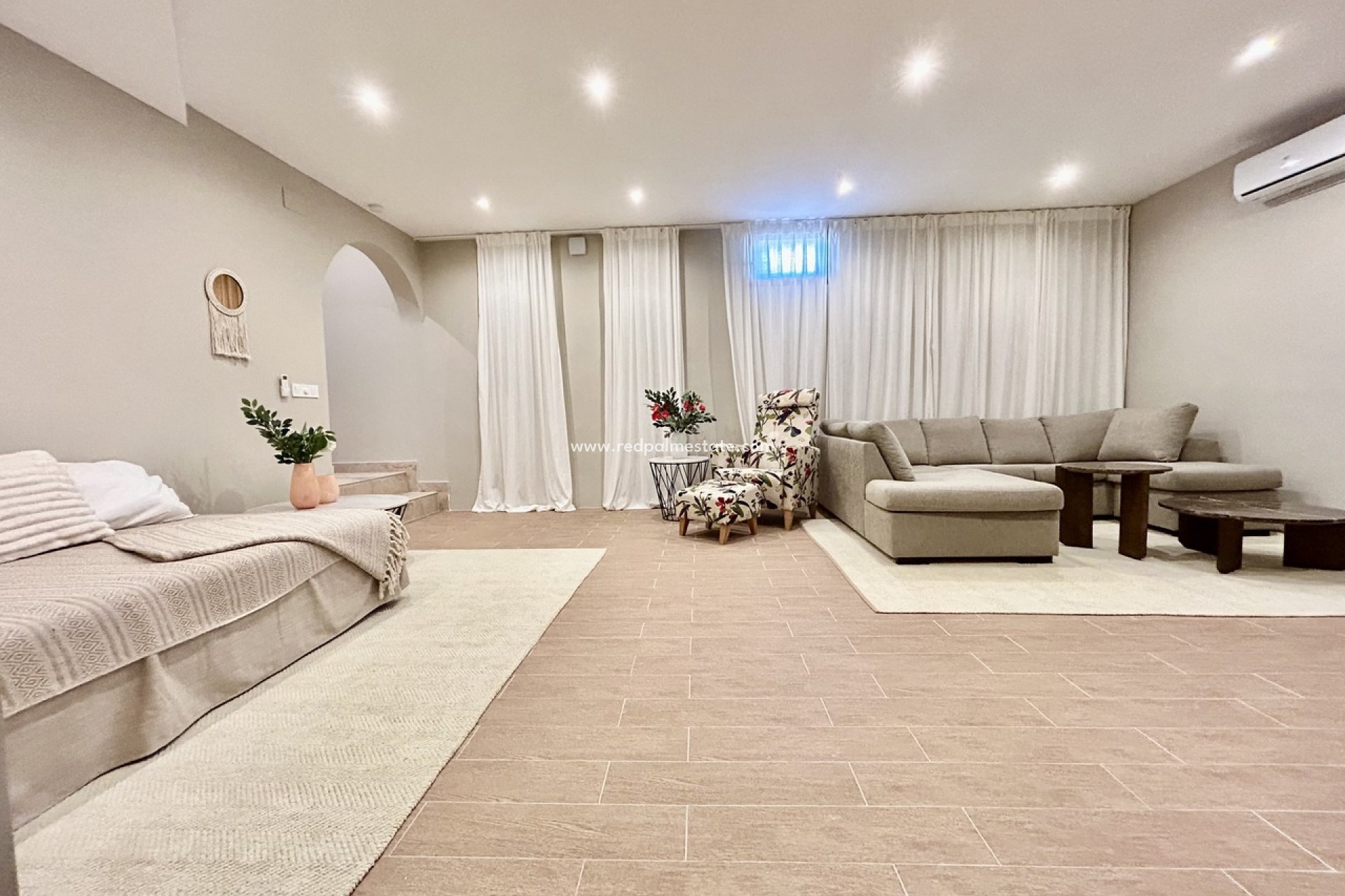 Återförsäljning - Villa -
Orihuela Costa - La Zenia