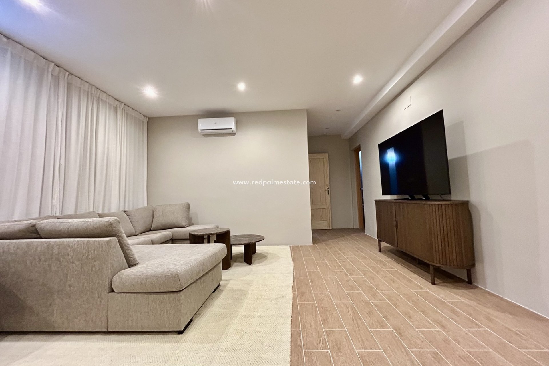 Återförsäljning - Villa -
Orihuela Costa - La Zenia