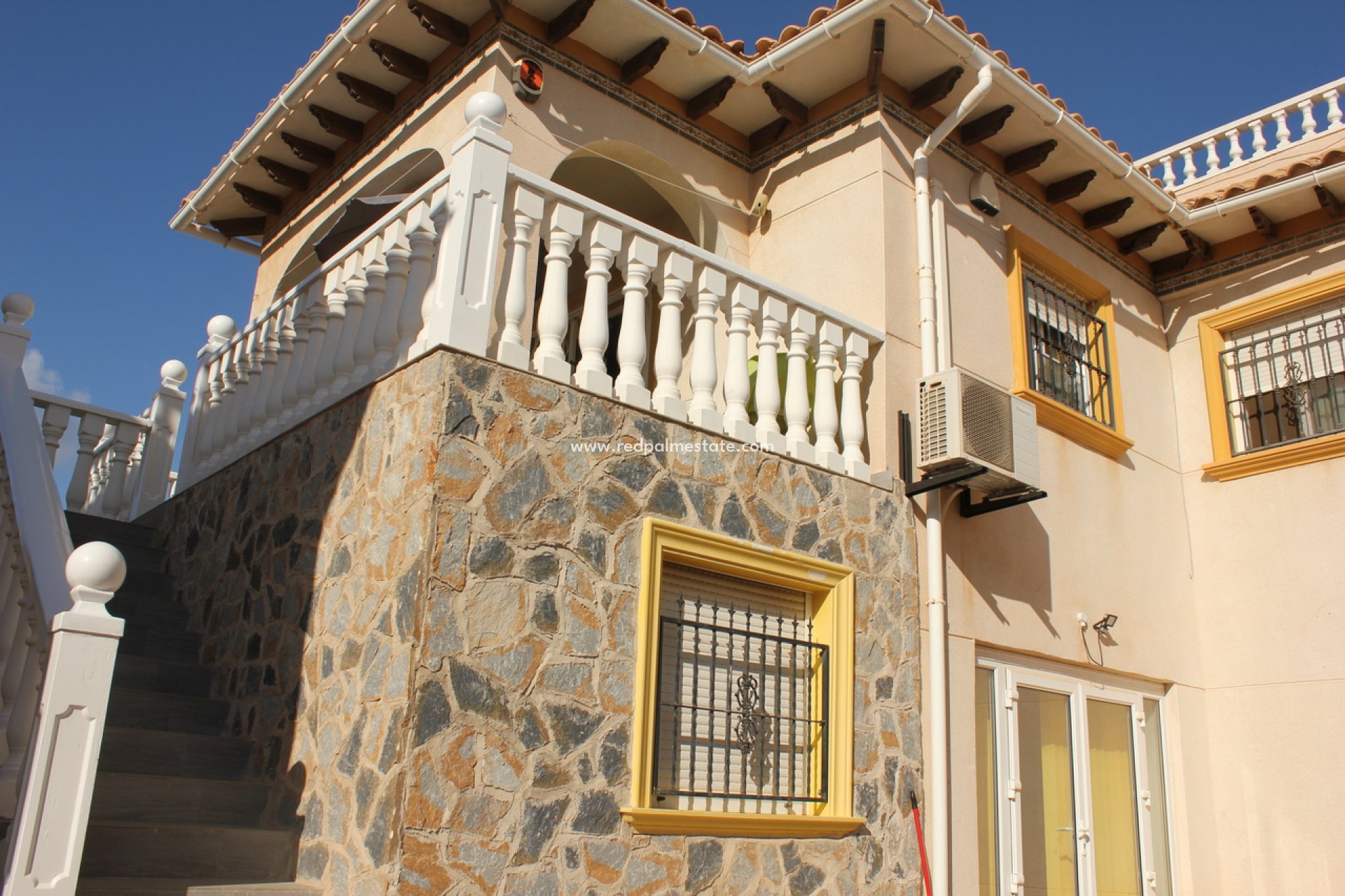 Återförsäljning - Villa -
Orihuela Costa - La Zenia