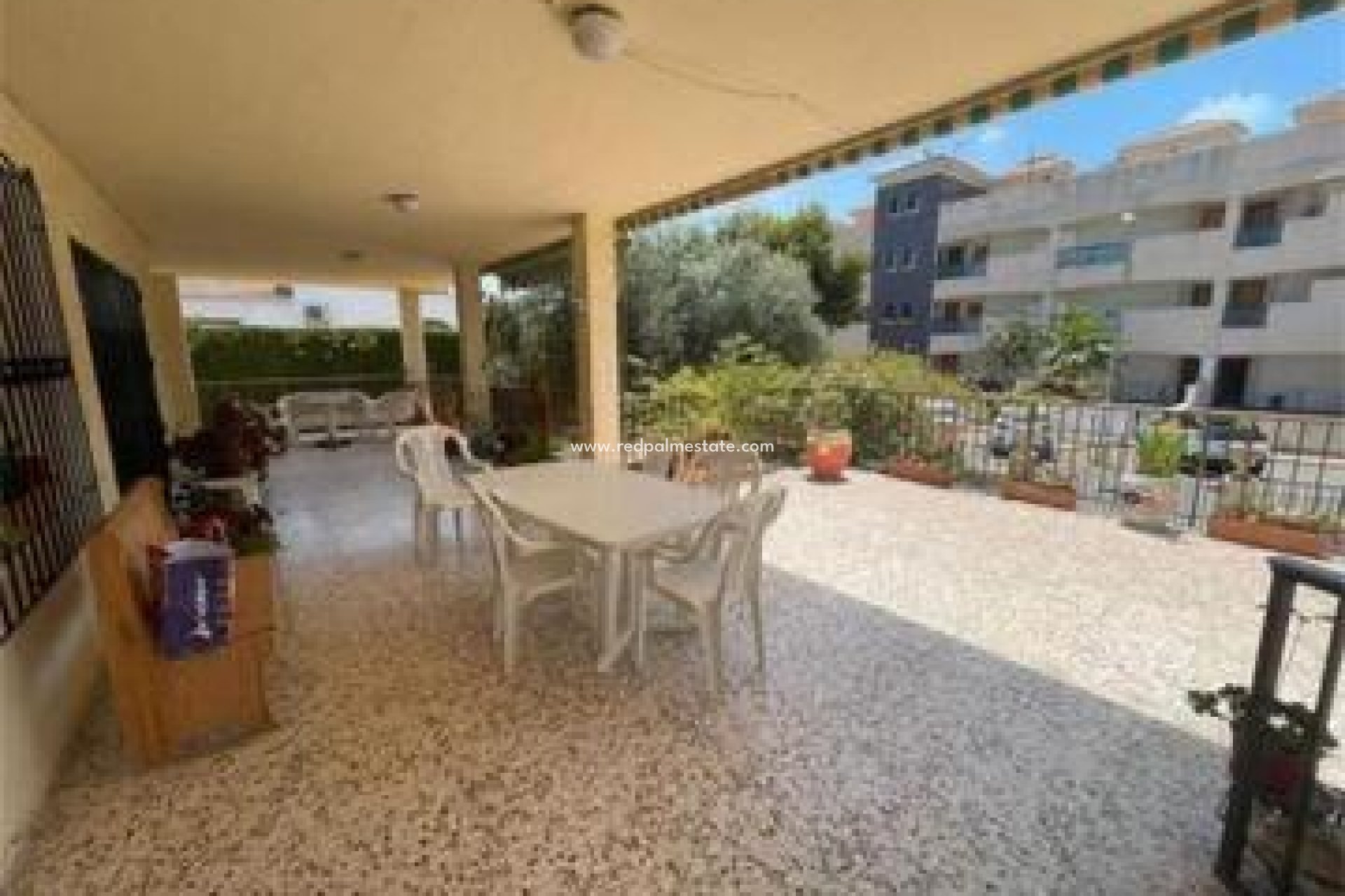 Återförsäljning - Villa -
Orihuela Costa - La Zenia