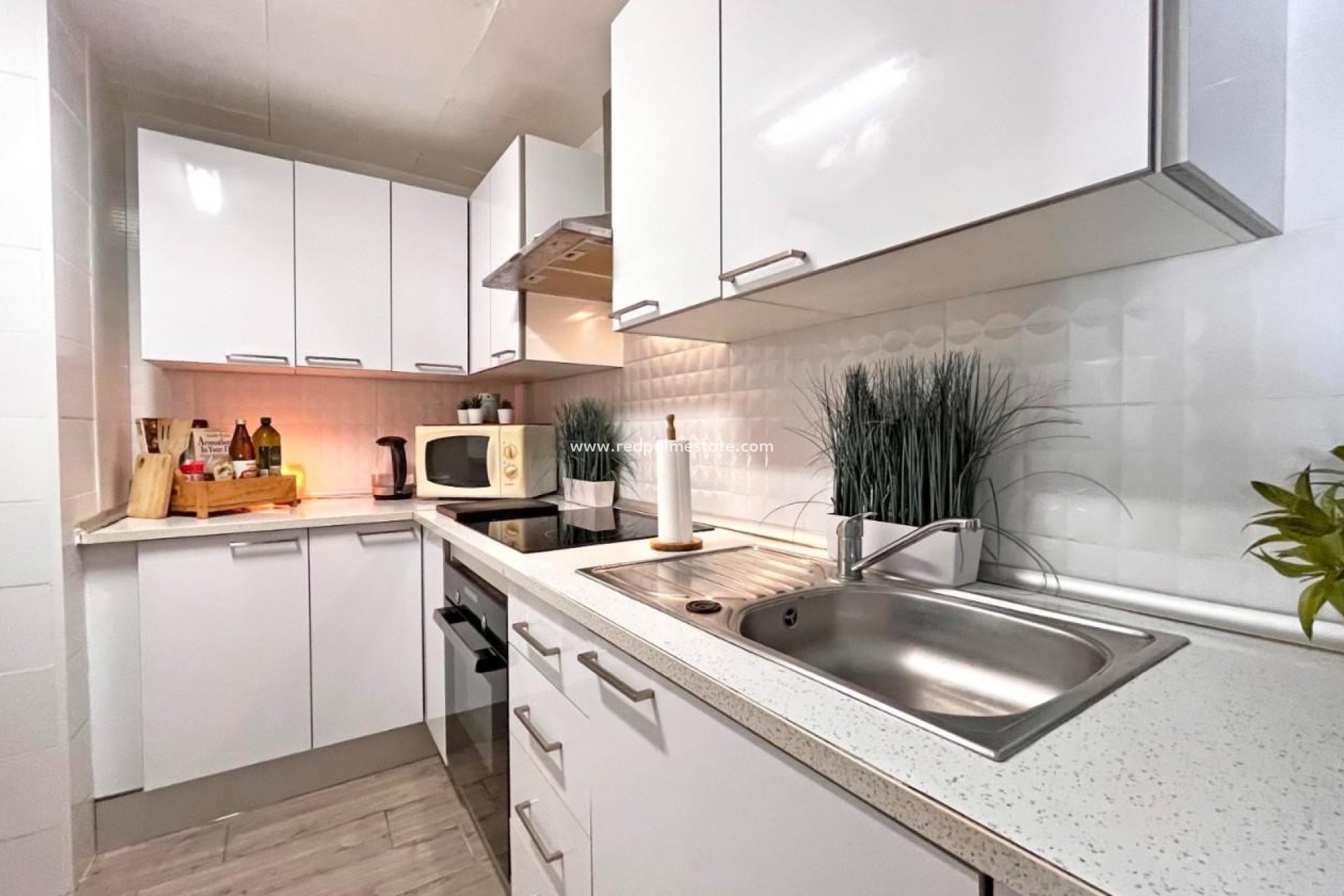 Återförsäljning - Villa -
Orihuela Costa - La Zenia