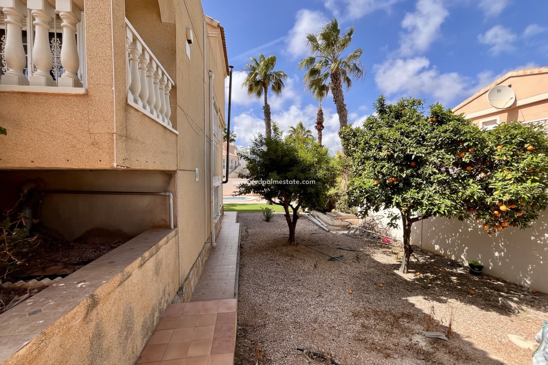 Återförsäljning - Villa -
Orihuela Costa - La Zenia