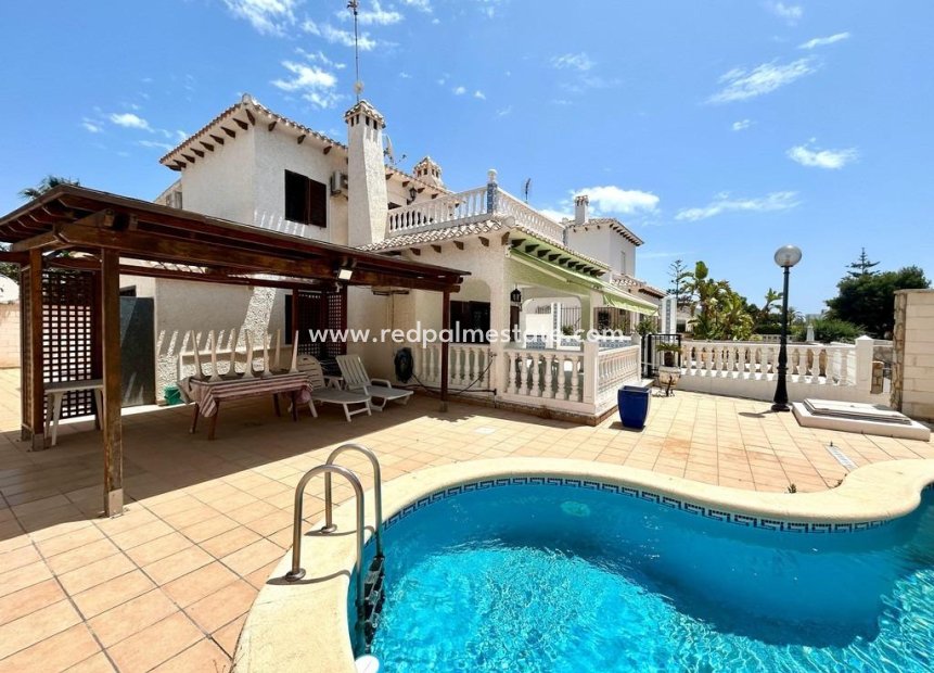 Återförsäljning - Villa -
Orihuela Costa - La Zenia
