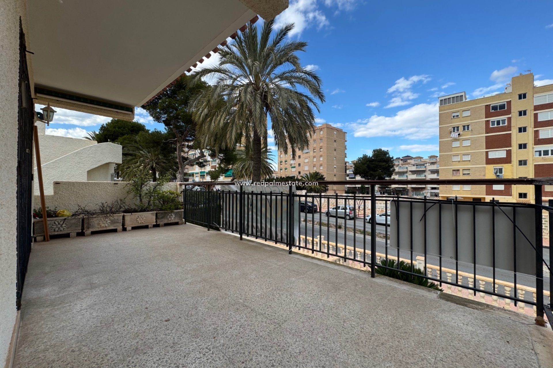 Återförsäljning - Villa -
Orihuela Costa - La Zenia