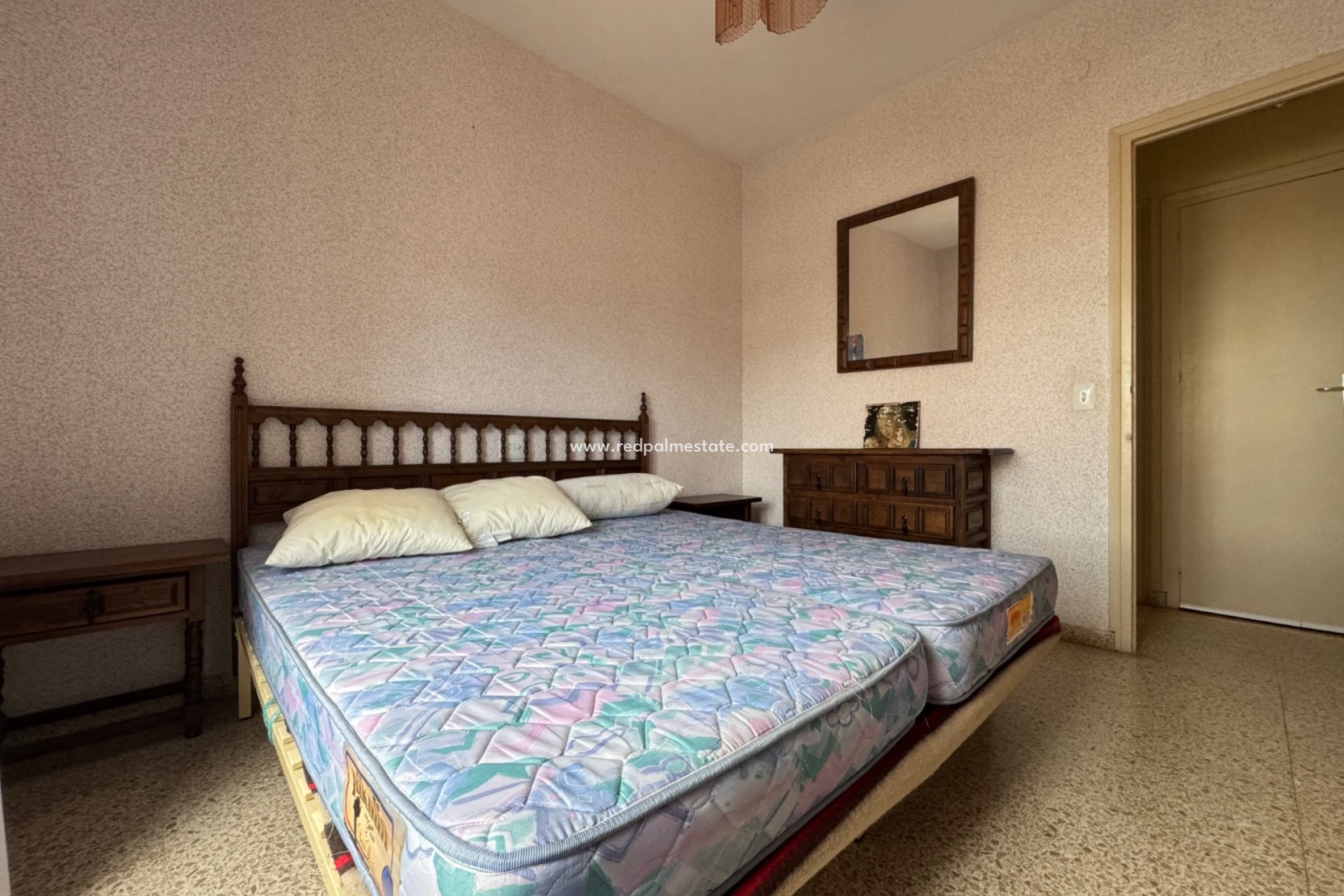 Återförsäljning - Villa -
Orihuela Costa - La Zenia