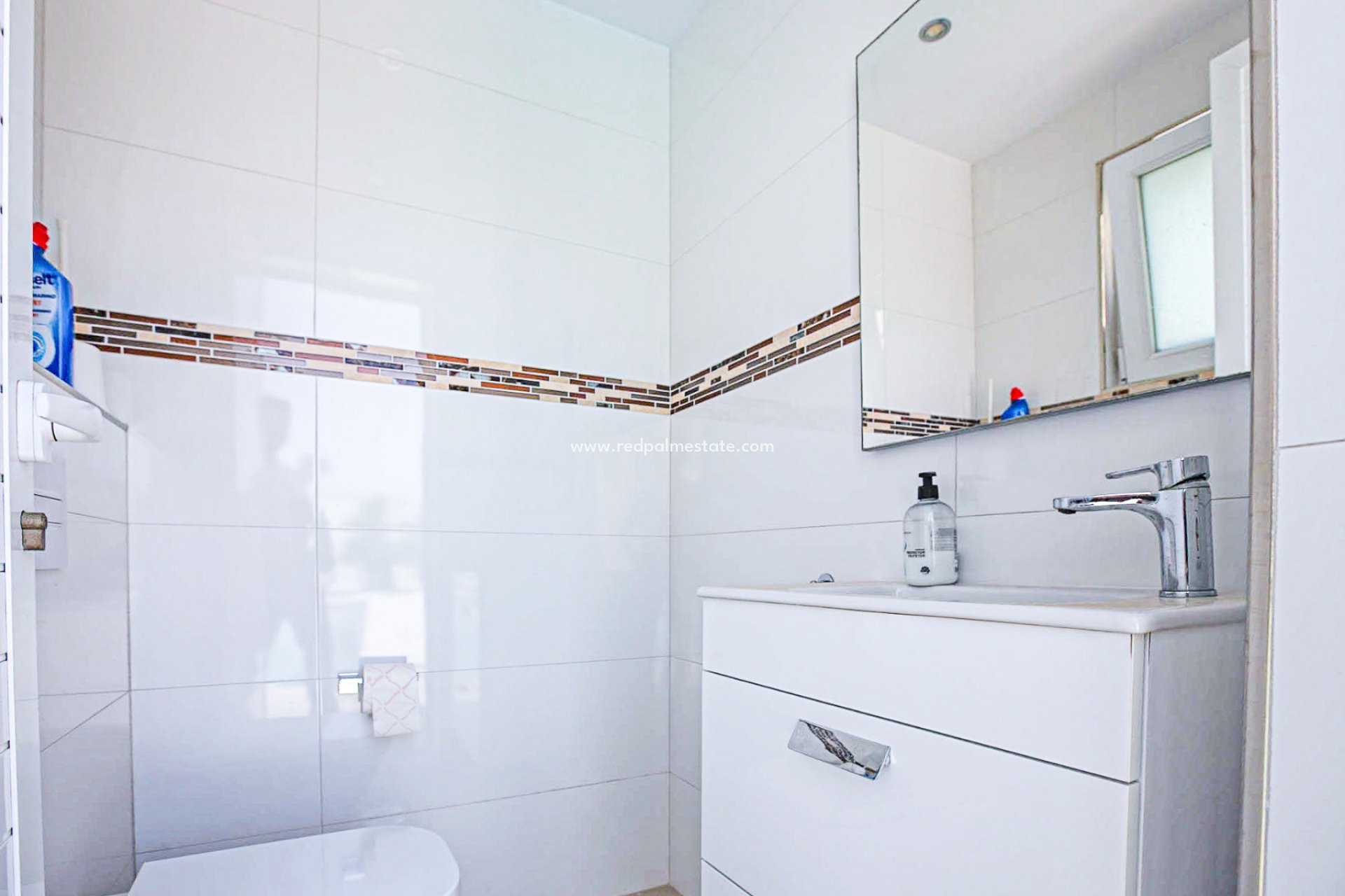 Återförsäljning - Villa -
Orihuela Costa - La Zenia