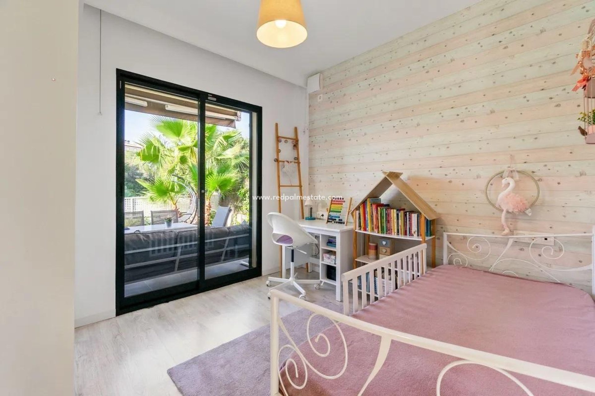 Återförsäljning - Villa -
Orihuela Costa - La Zenia