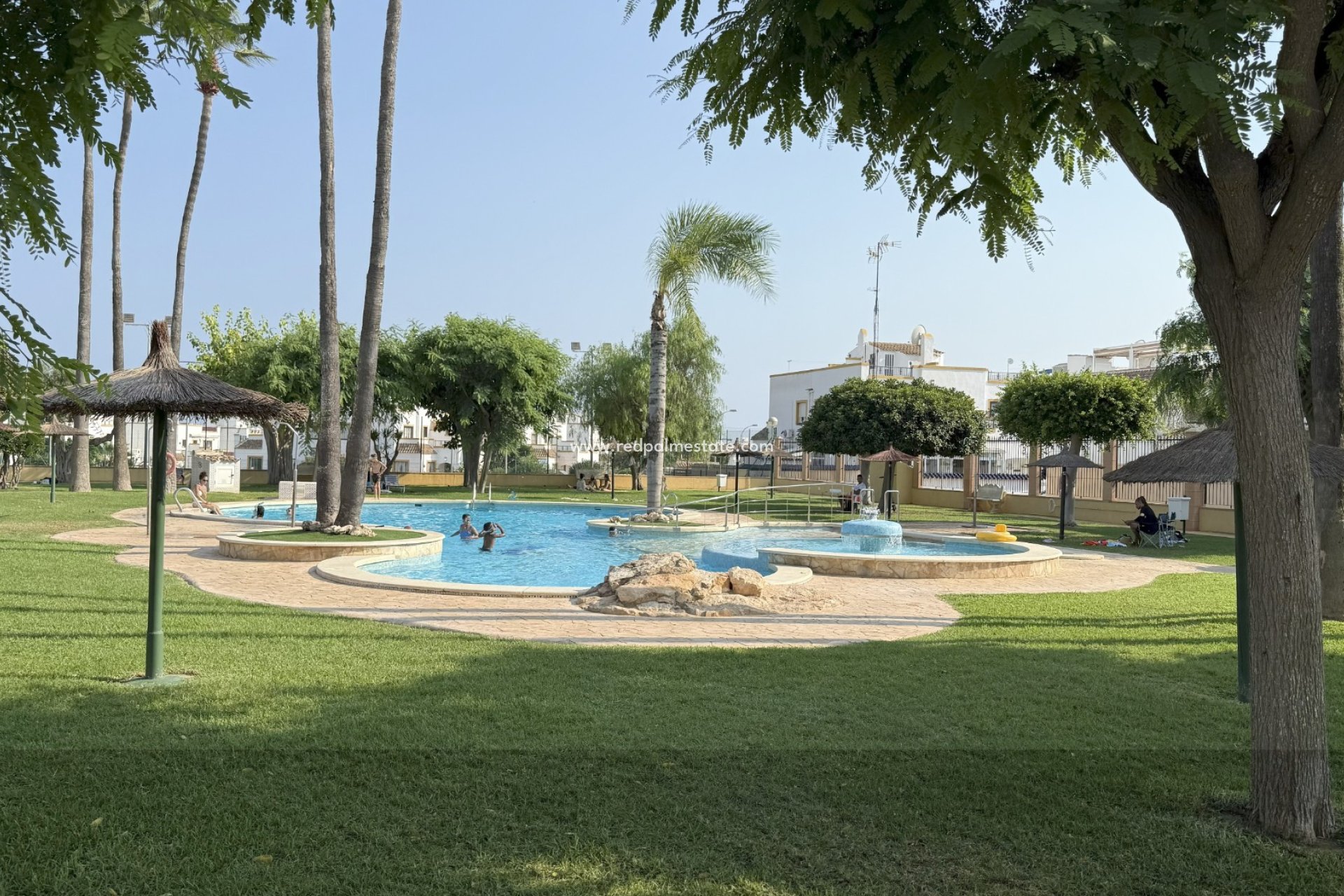 Återförsäljning - Villa -
Orihuela Costa - La Zenia