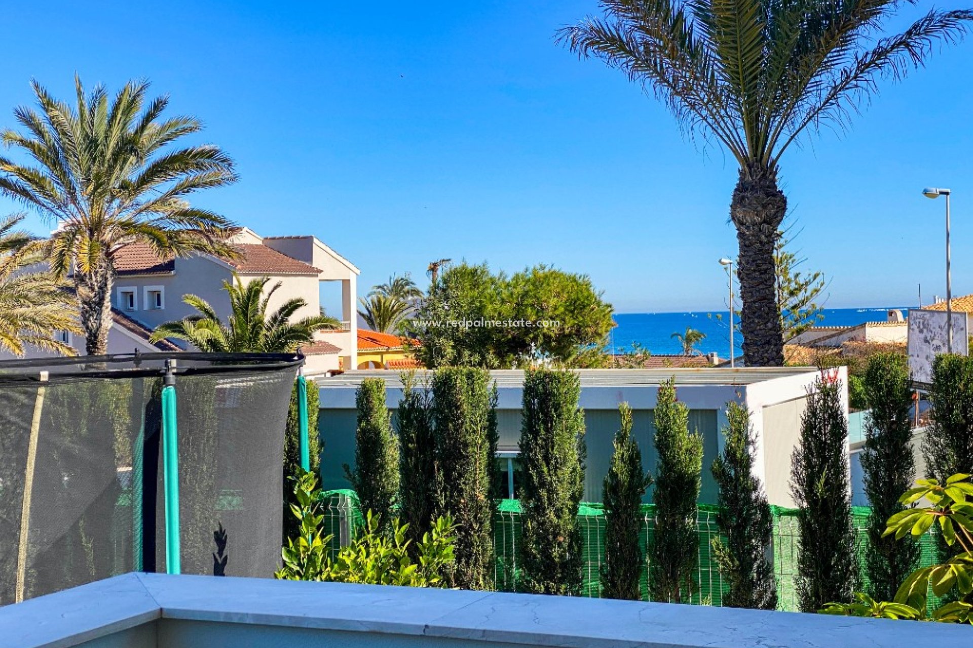 Återförsäljning - Villa -
Orihuela Costa - La Zenia
