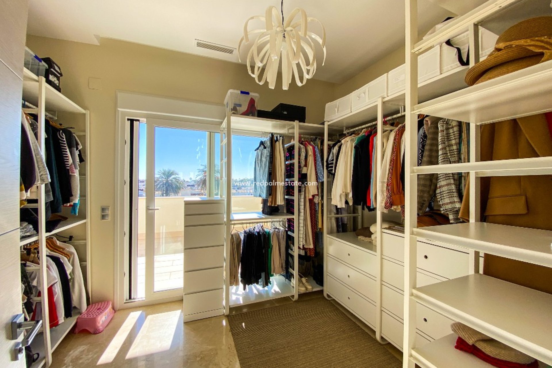 Återförsäljning - Villa -
Orihuela Costa - La Zenia