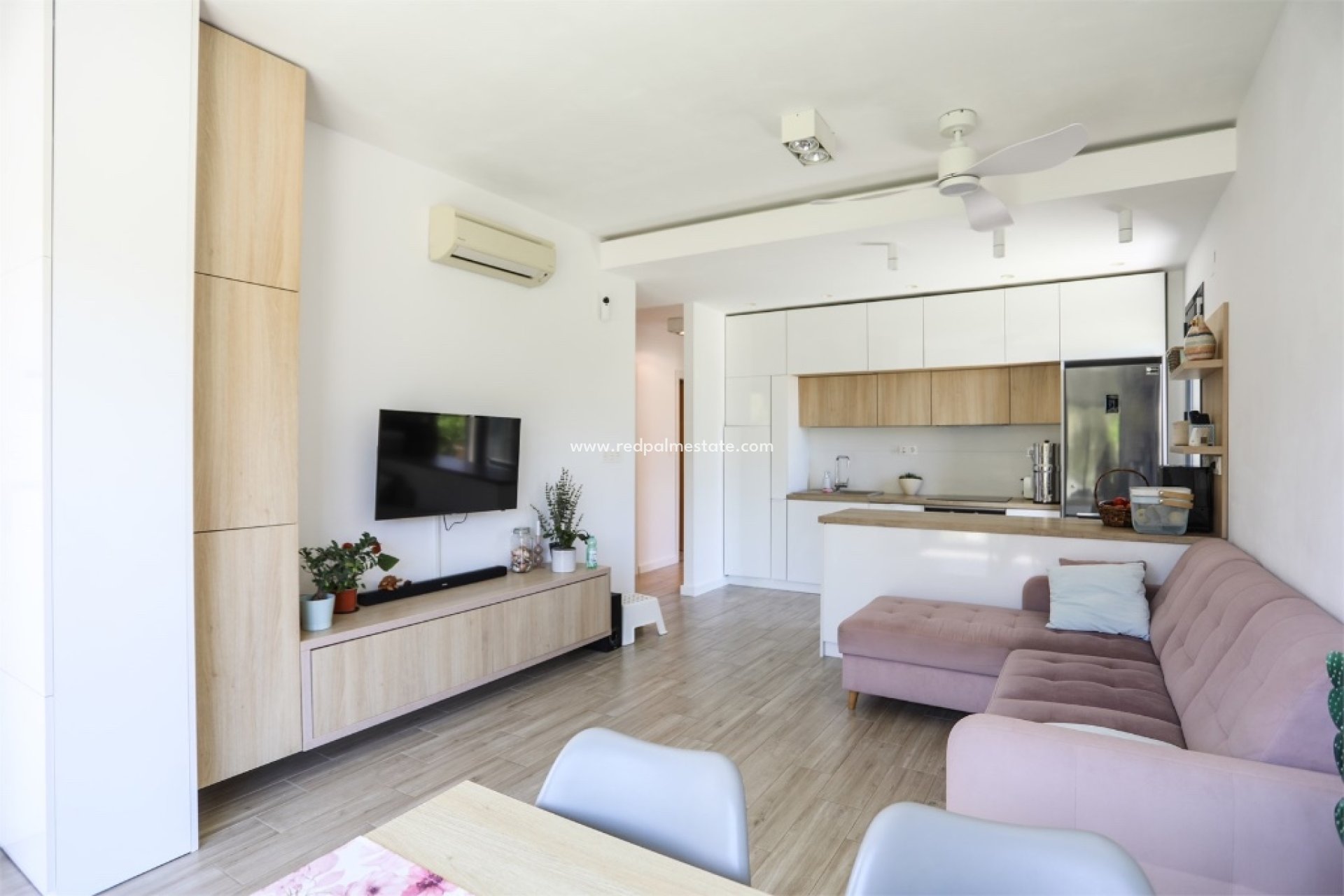 Återförsäljning - Villa -
Orihuela Costa - La Zenia