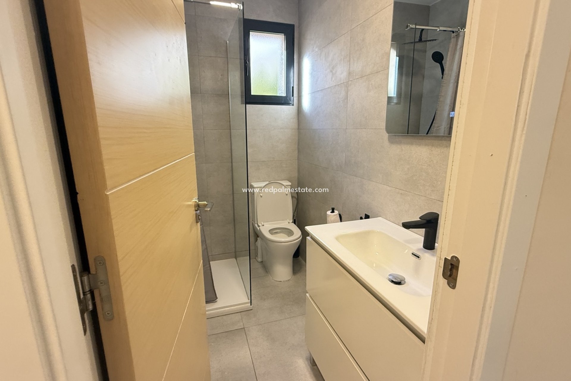 Återförsäljning - Villa -
Orihuela Costa - La Zenia