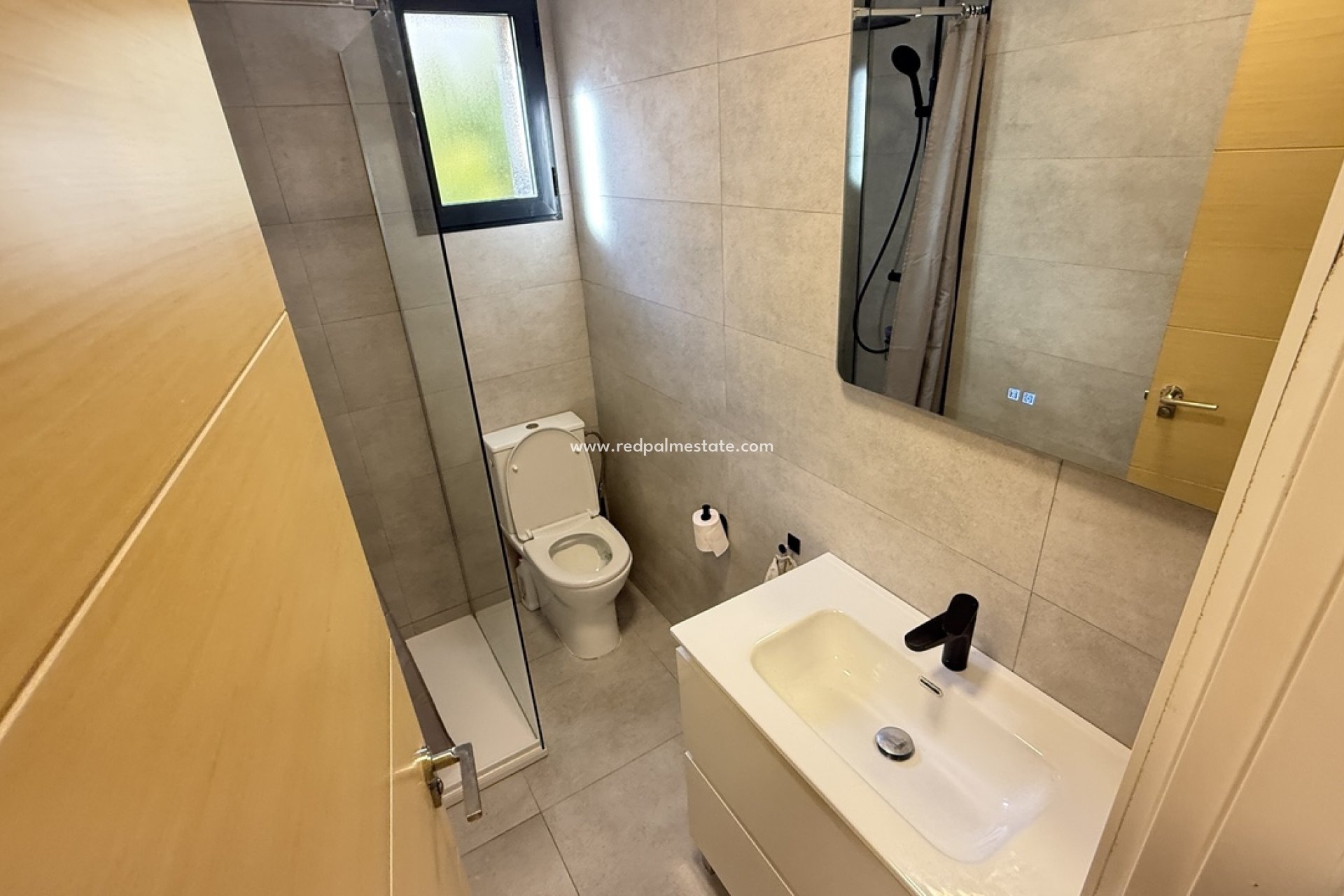 Återförsäljning - Villa -
Orihuela Costa - La Zenia