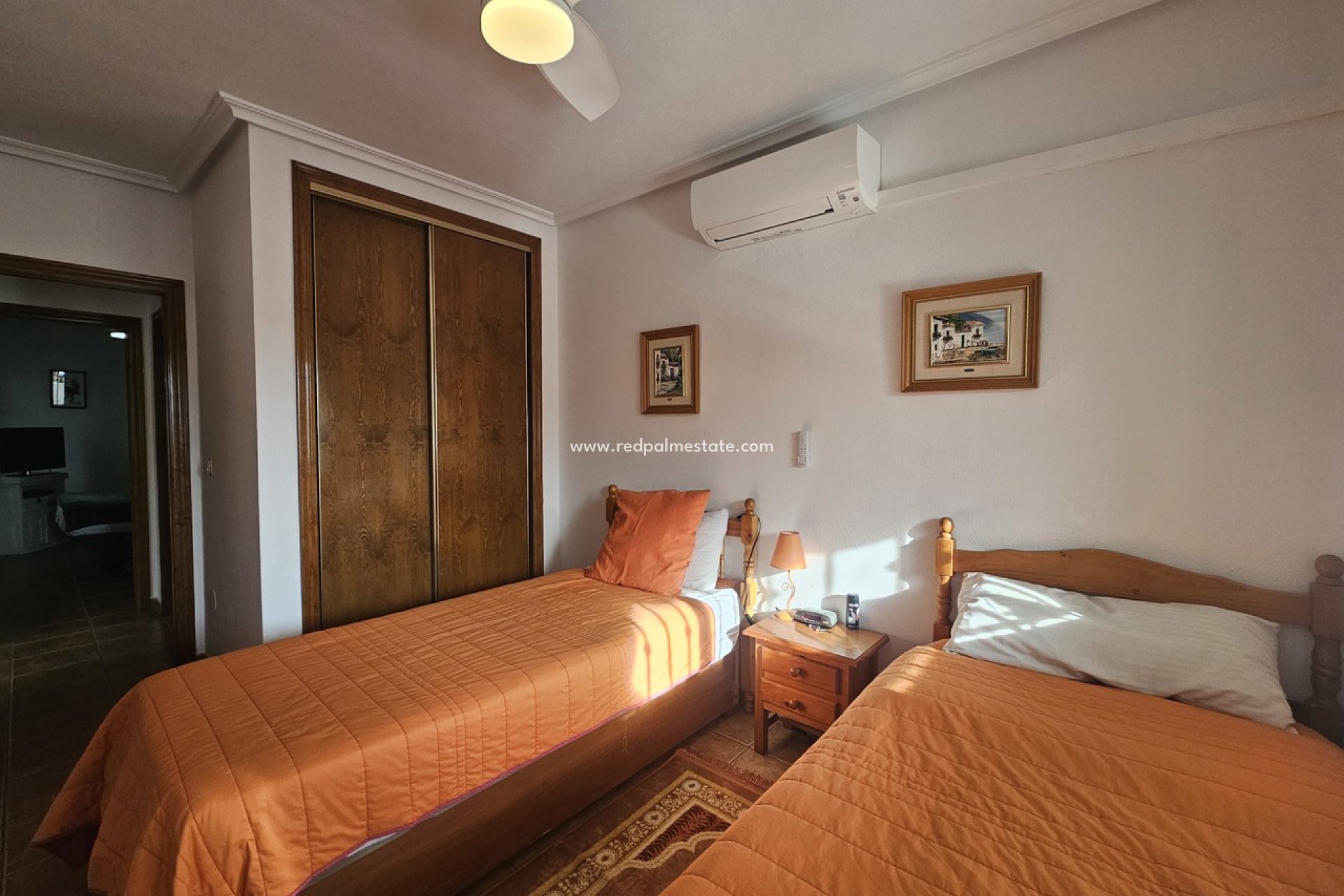 Återförsäljning - Villa -
Orihuela Costa - La Zenia