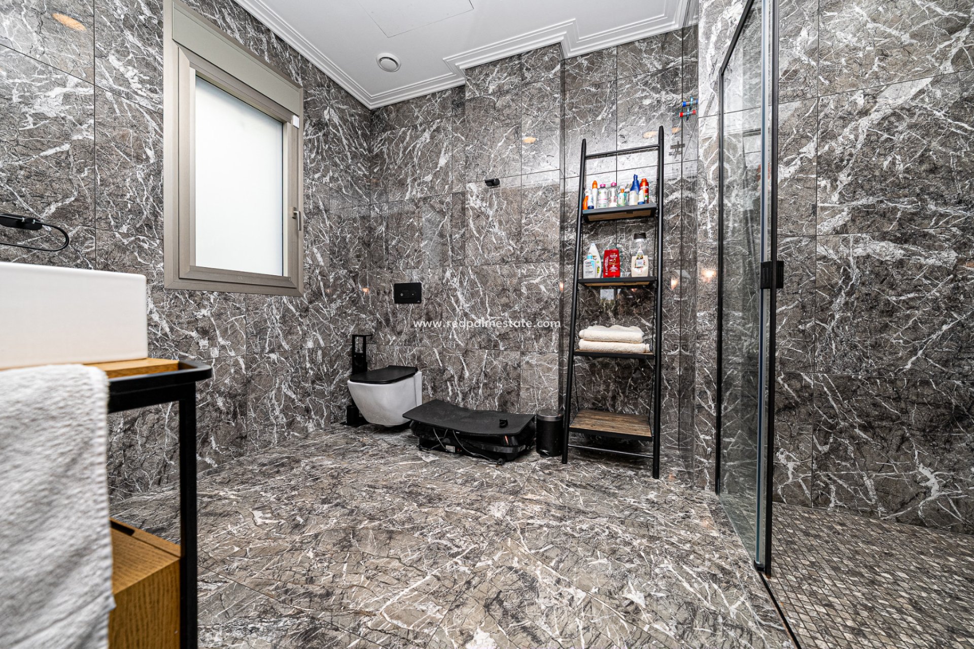 Återförsäljning - Villa -
Orihuela Costa - La Zenia