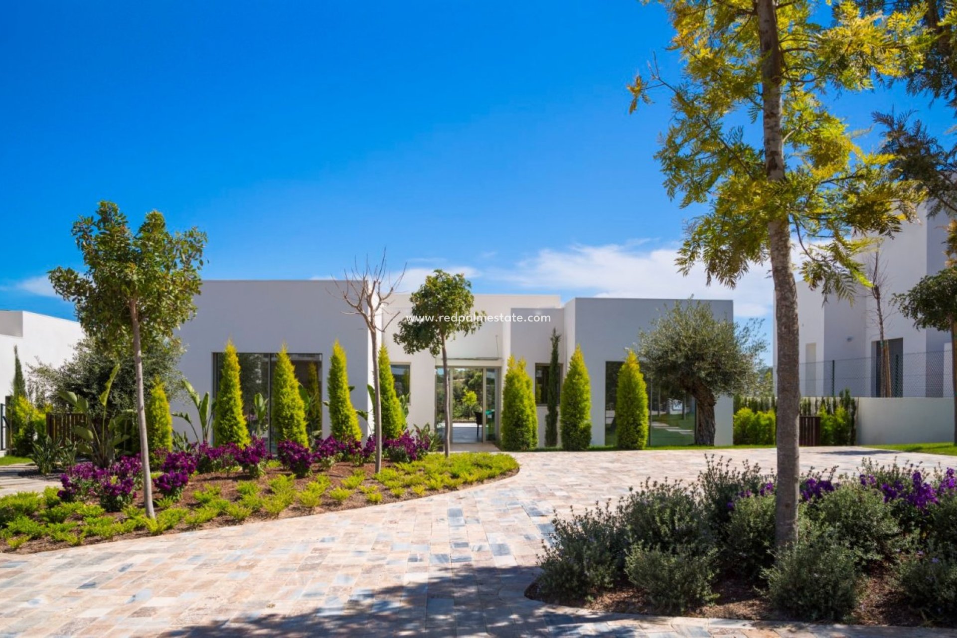 Återförsäljning - Villa -
Orihuela Costa - Las Colinas Golf